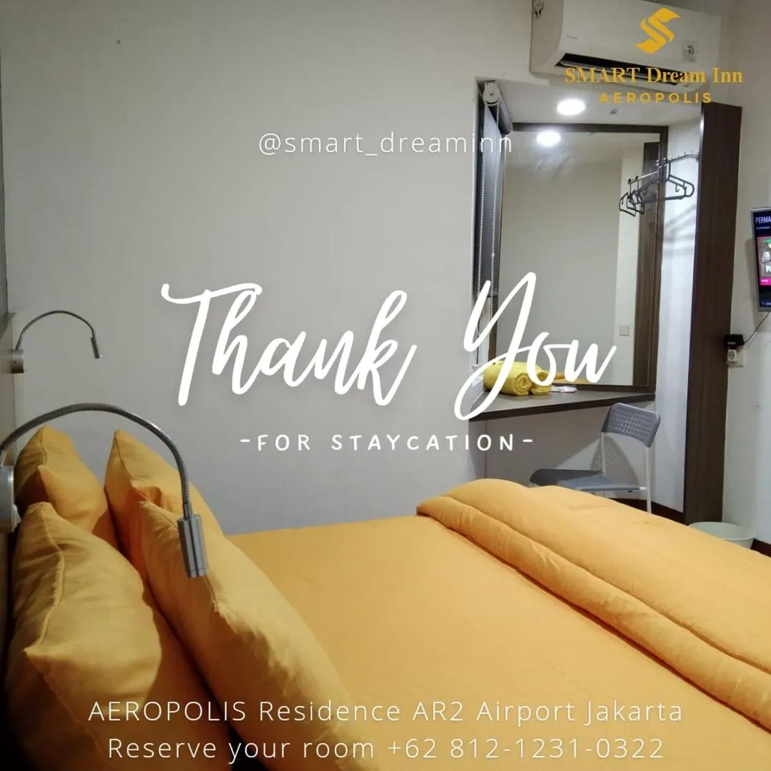 Photo of the whole room, Bed in SMART Dream Inn