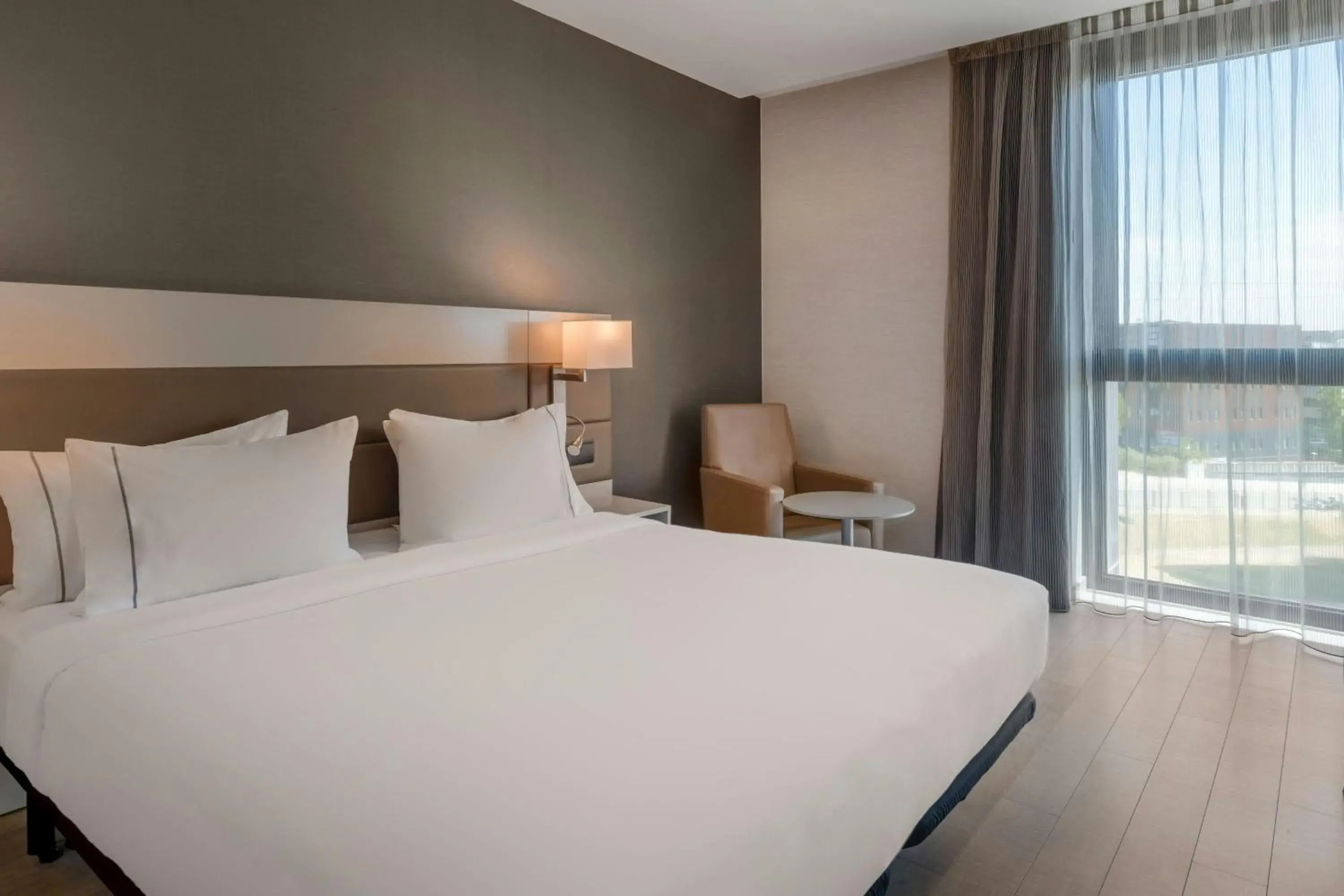 Standard room, Guest room, 1 King in AC Hotel San Cugat by Marriott Standard room, Guest room, 1 King in AC Hotel San Cugat by Marriott