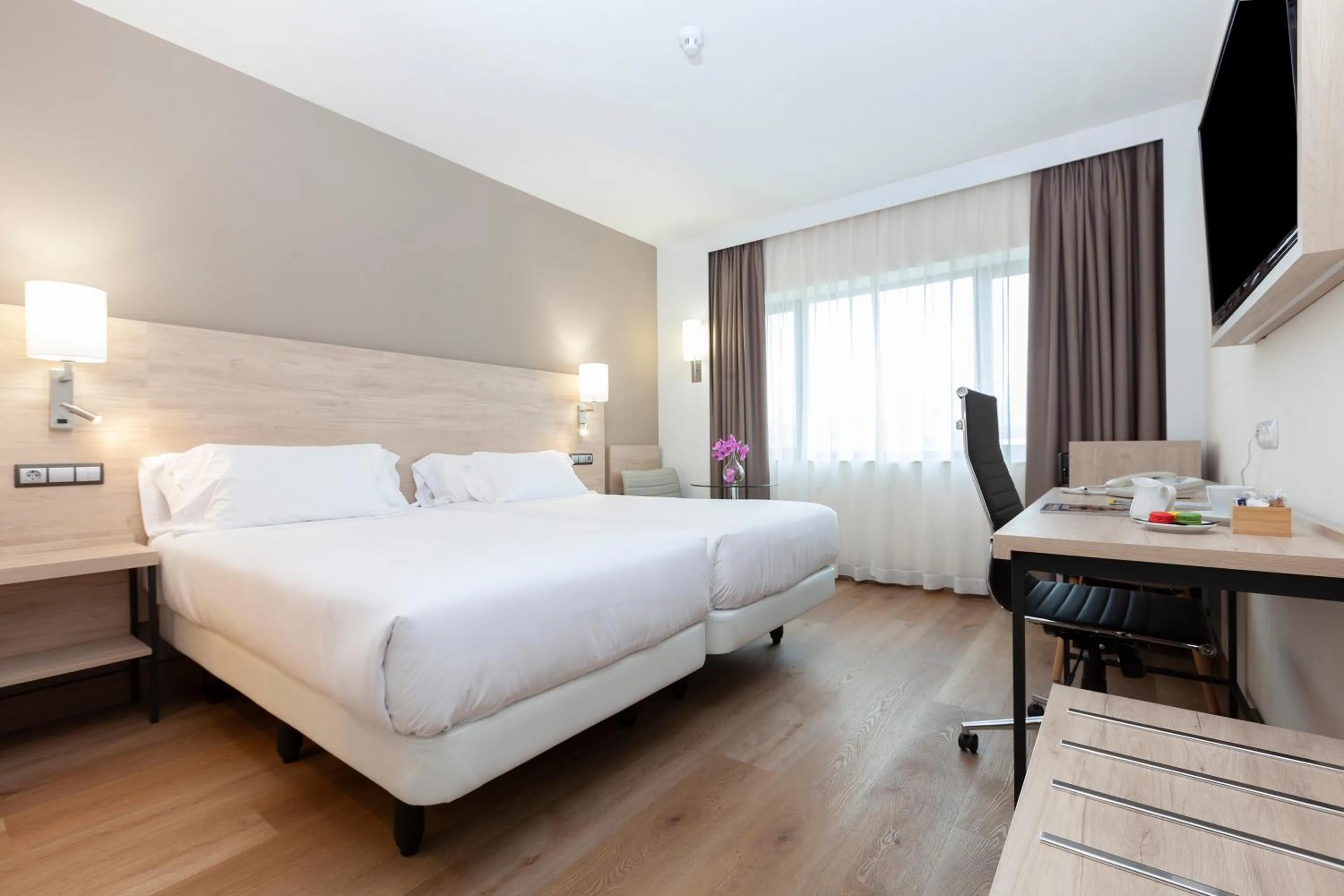 Bed in Hotel Puerta de Bilbao