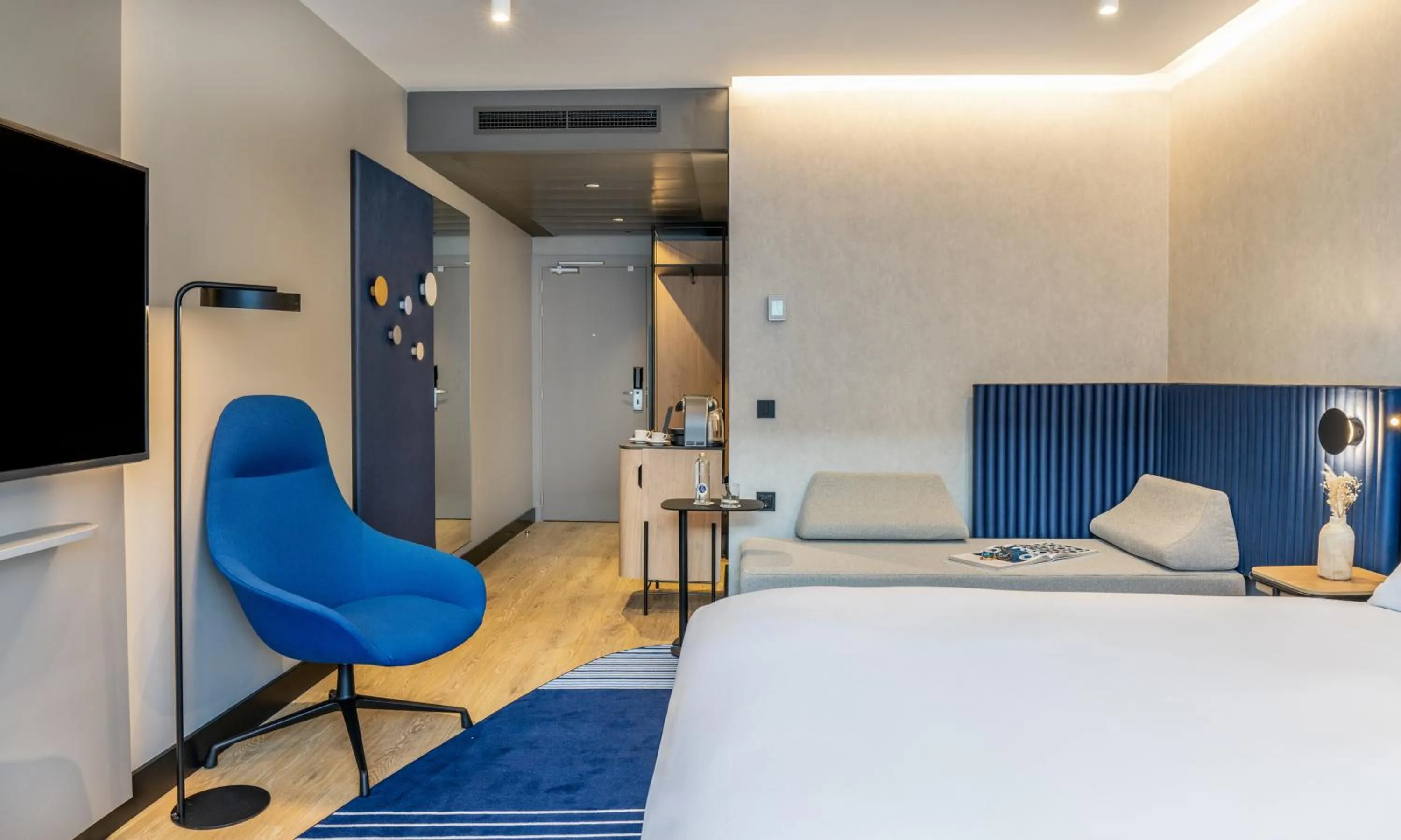 Bedroom, Bed in Novotel Campo De Las Naciones