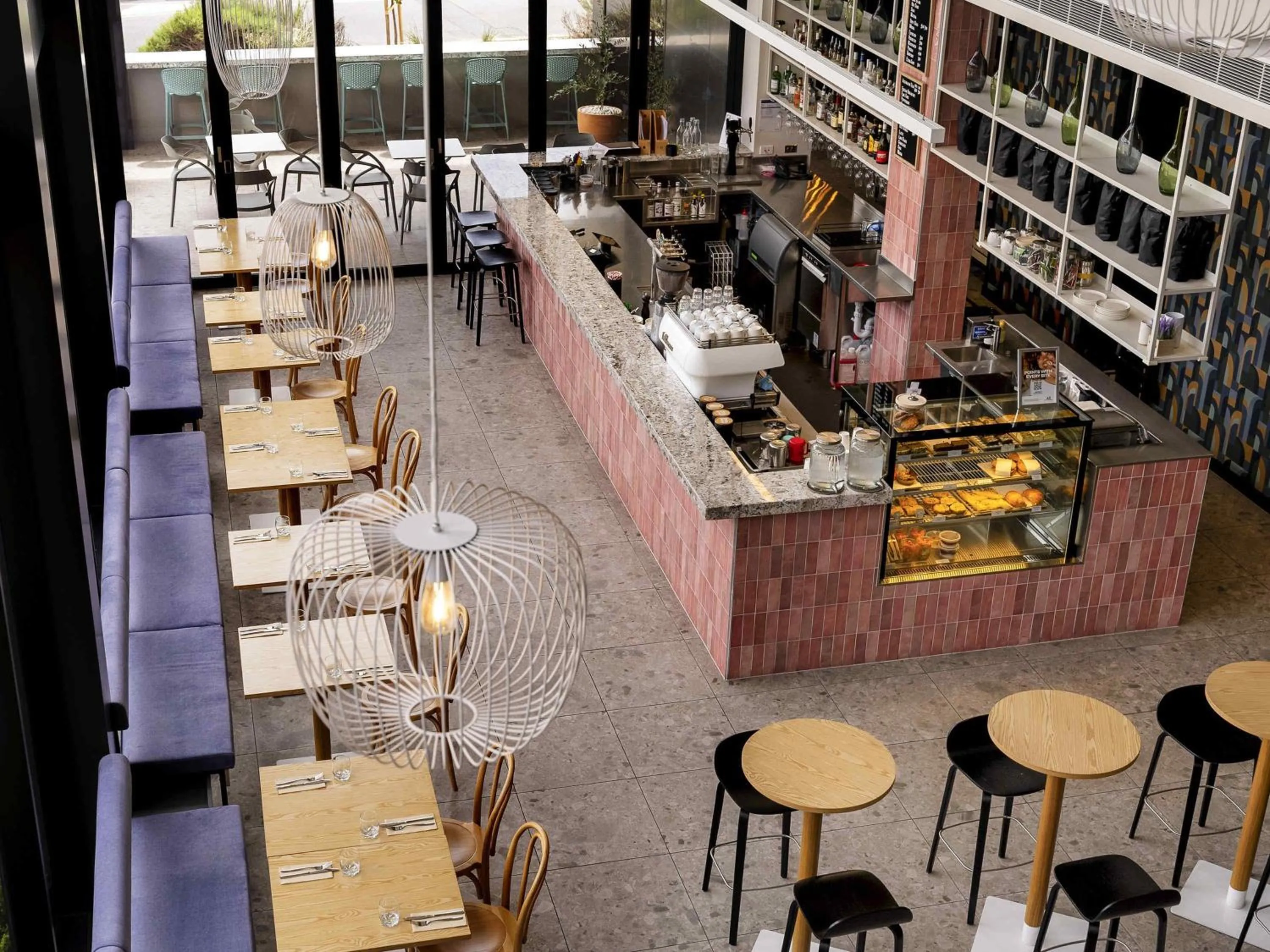 Restaurant/places to eat in Mantra Tonsley Adelaide