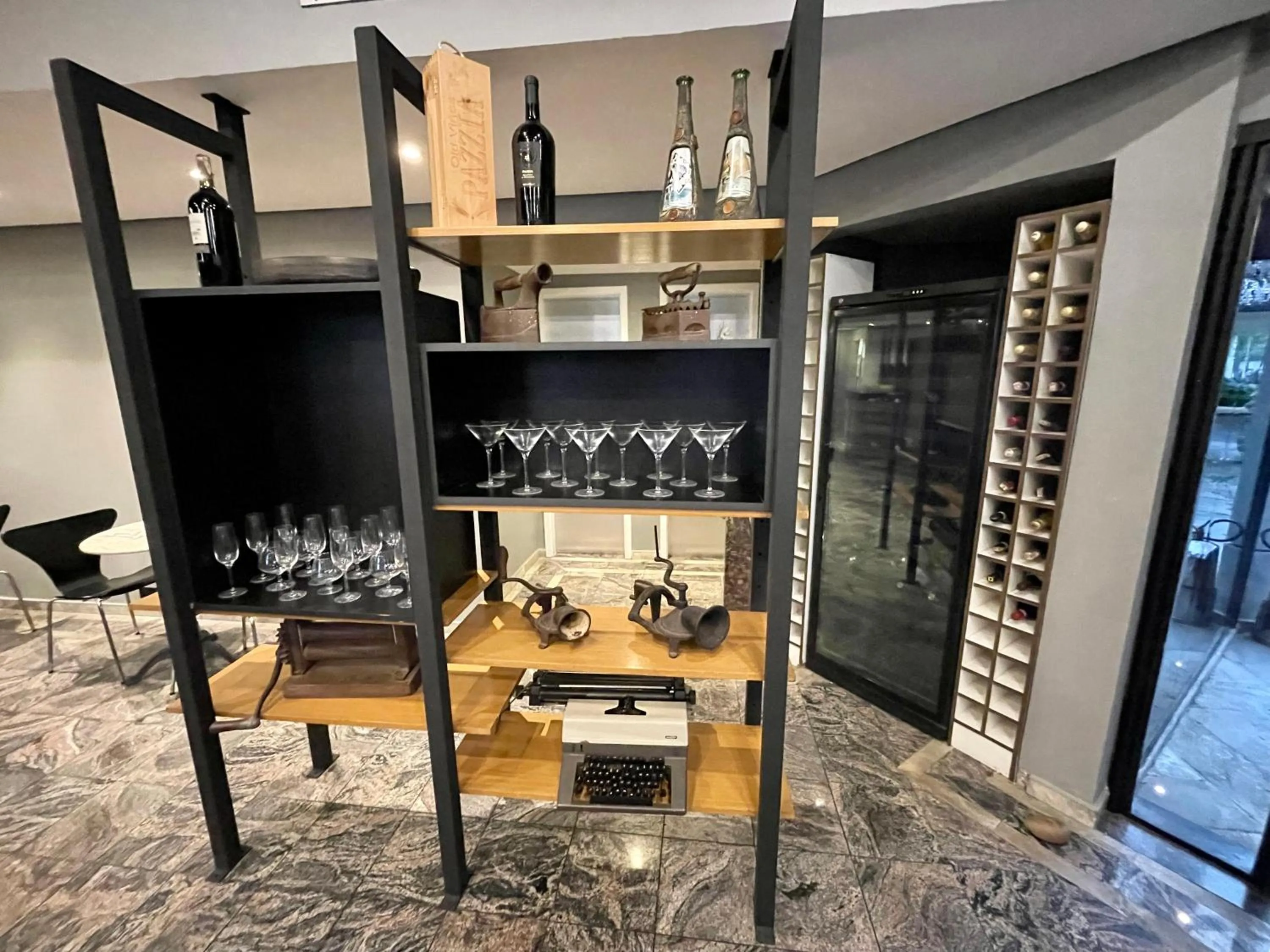 Restaurant/places to eat in Três de Julho Flats - Jardins II