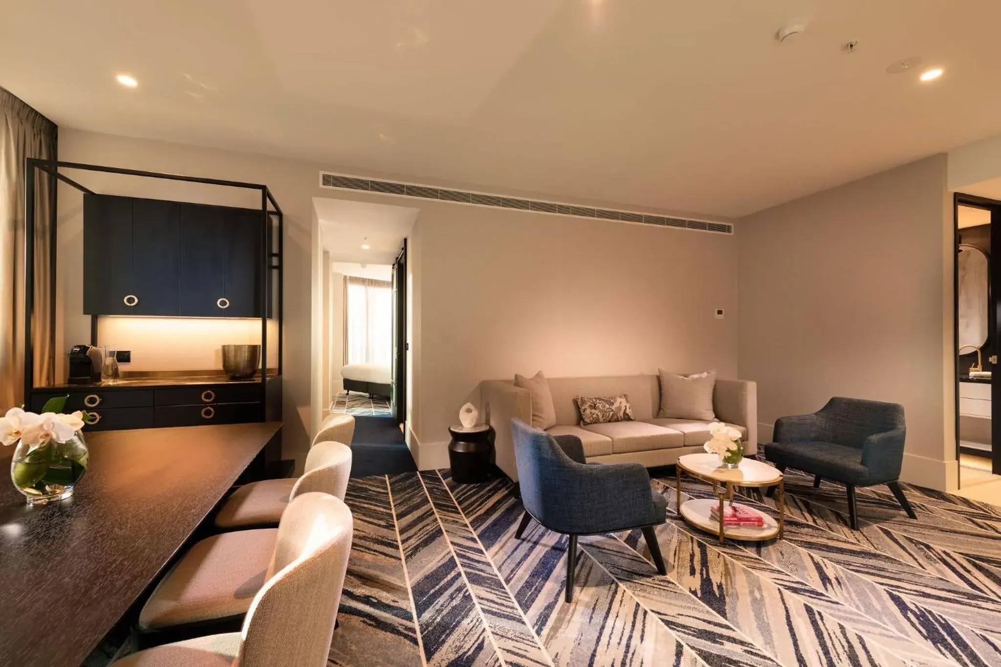 Balcony Suite - Includes Executive Lounge Access in Dorsett Melbourne Balcony Suite - Includes Executive Lounge Access in Dorsett Melbourne