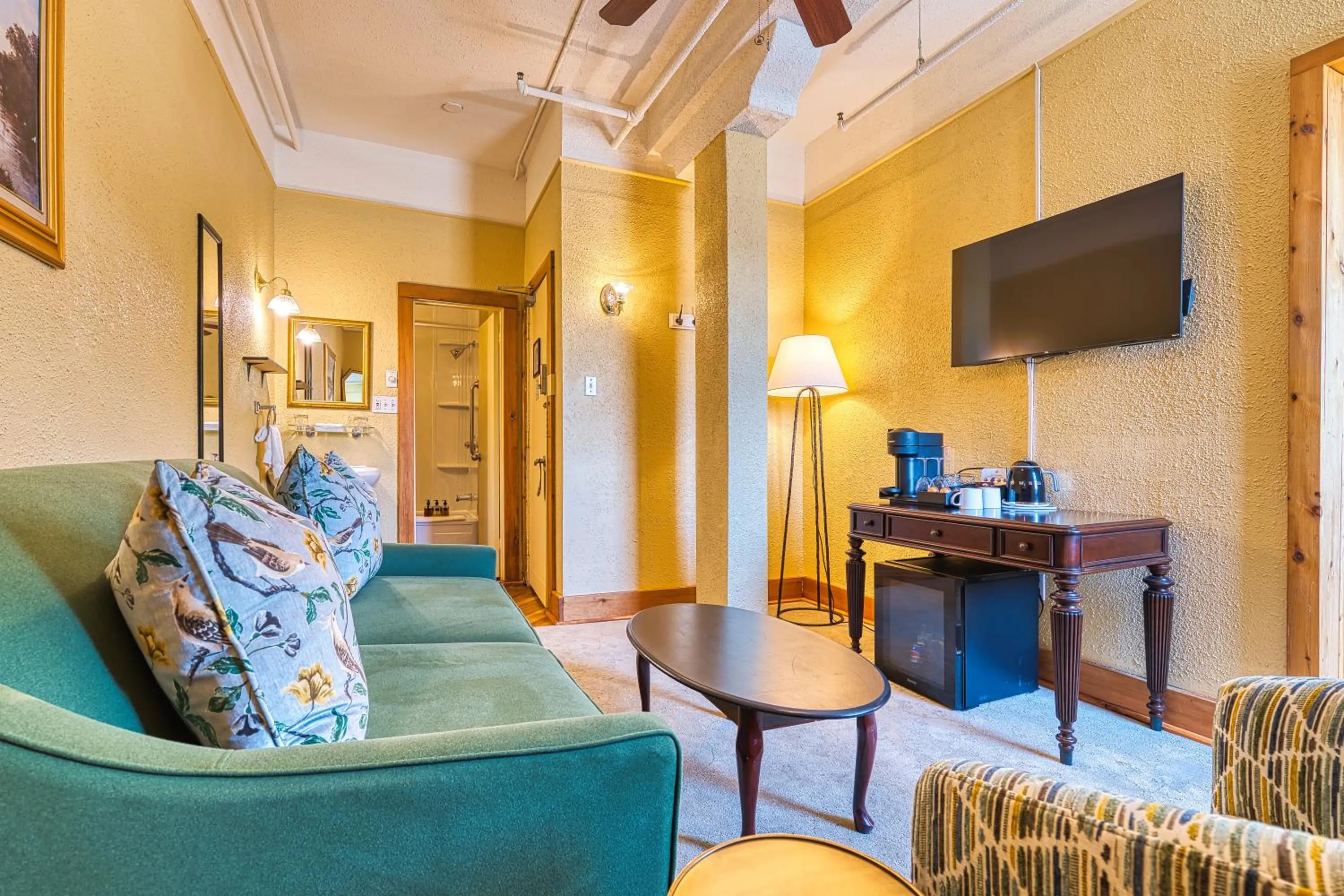 Living room in The Stratford Hotel by Hoco Hotels Collection