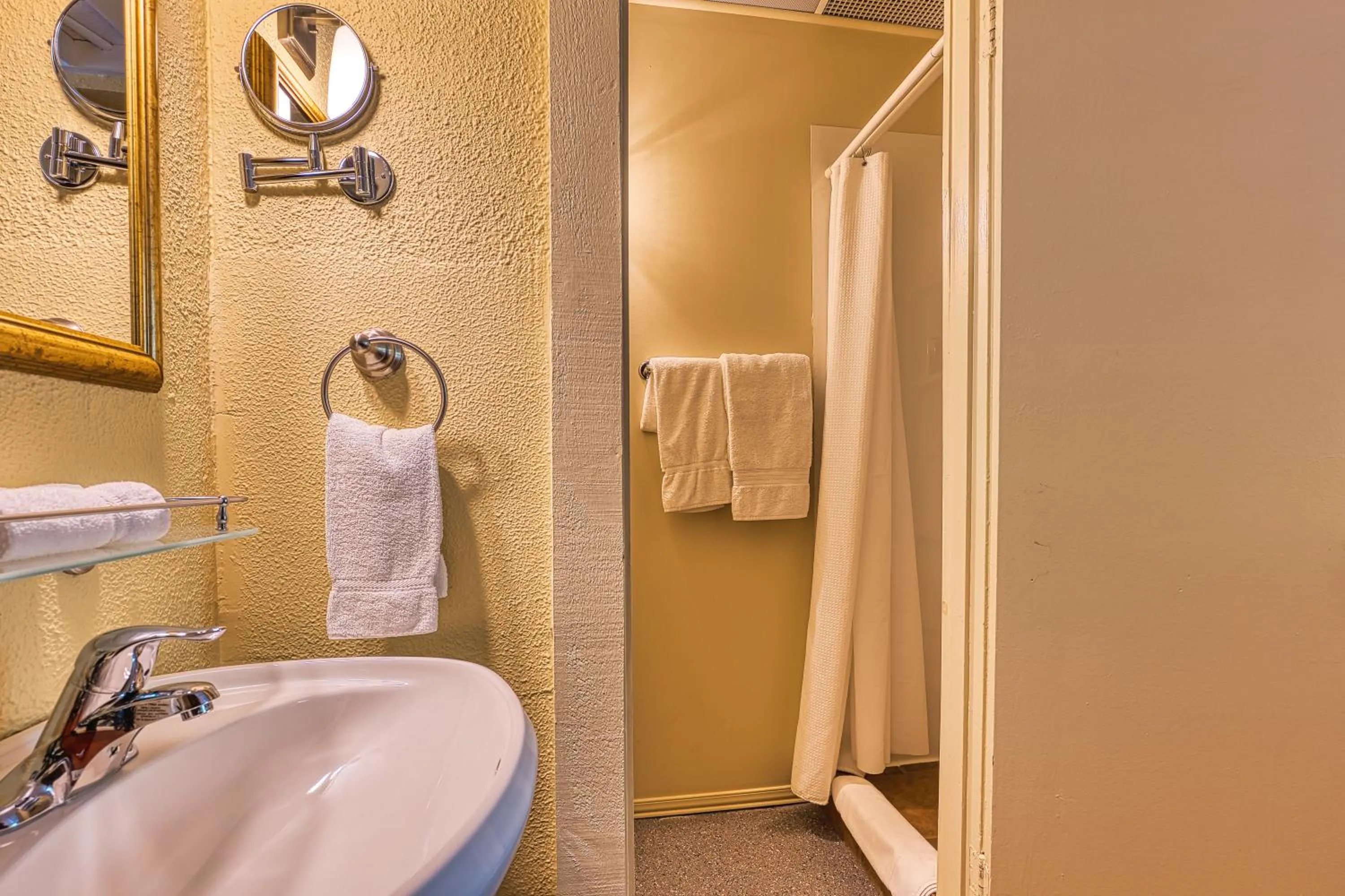 Bathroom in The Stratford Hotel by Hoco Hotels Collection