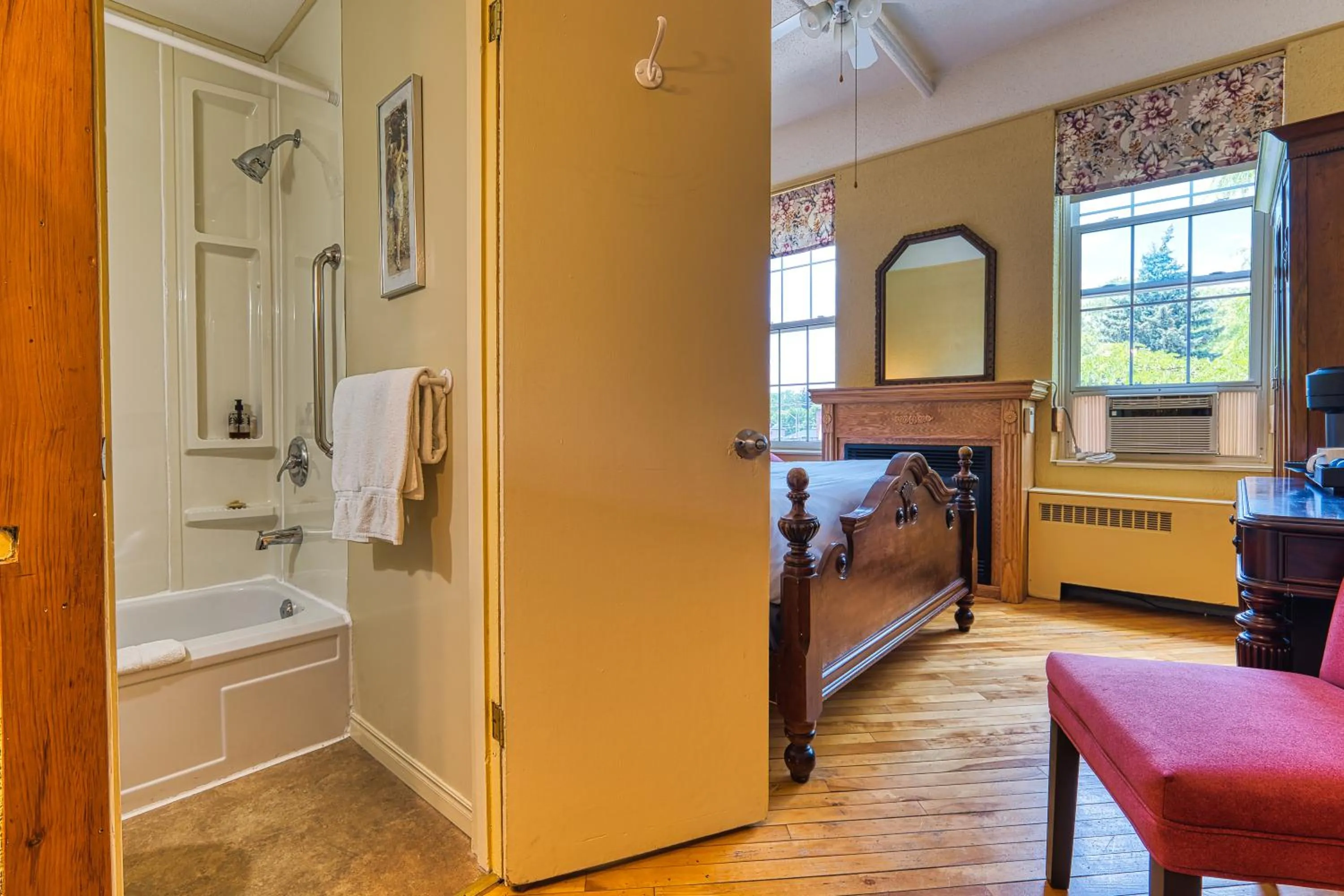 Bathroom in The Stratford Hotel by Hoco Hotels Collection