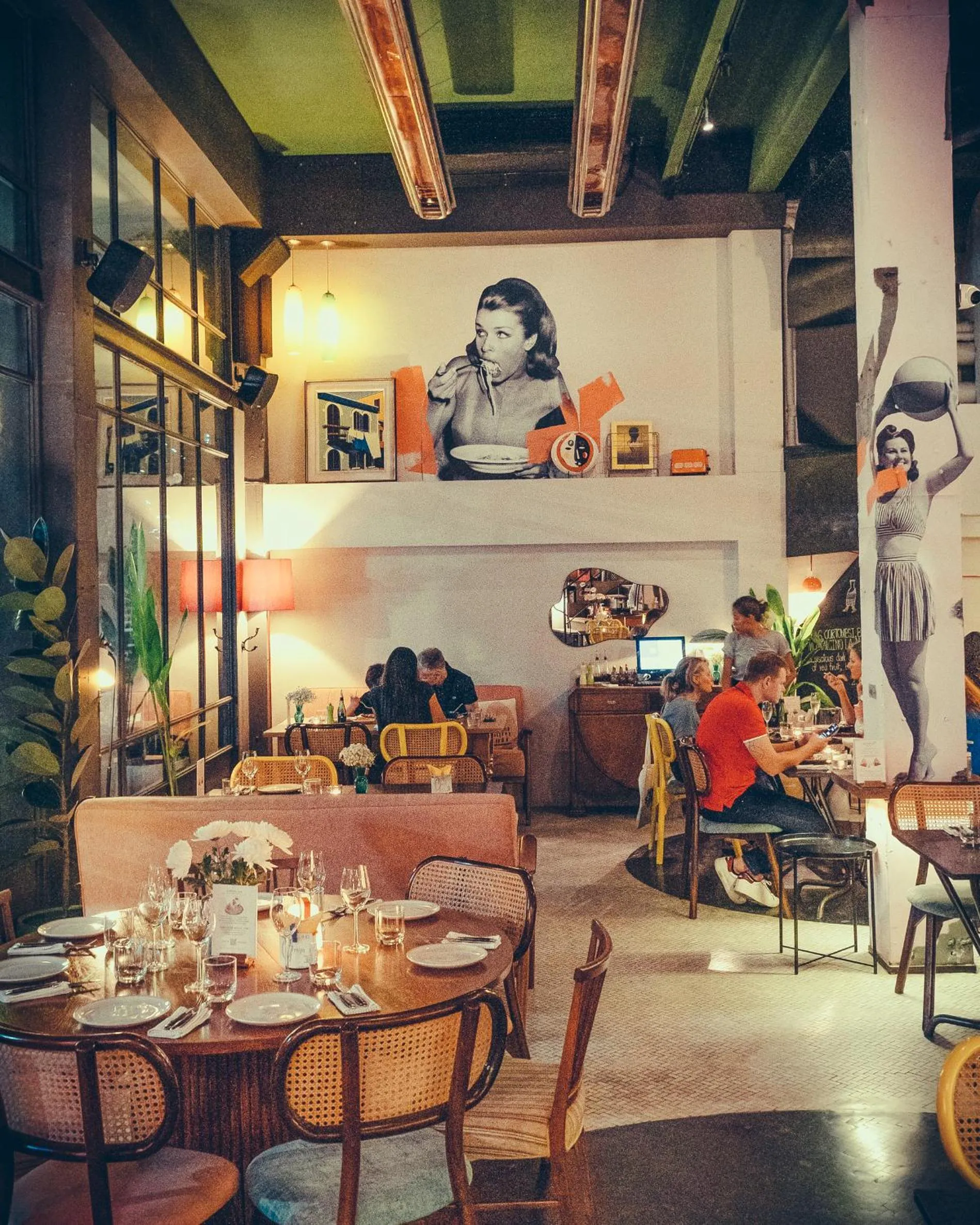 Restaurant/places to eat in Uno Express