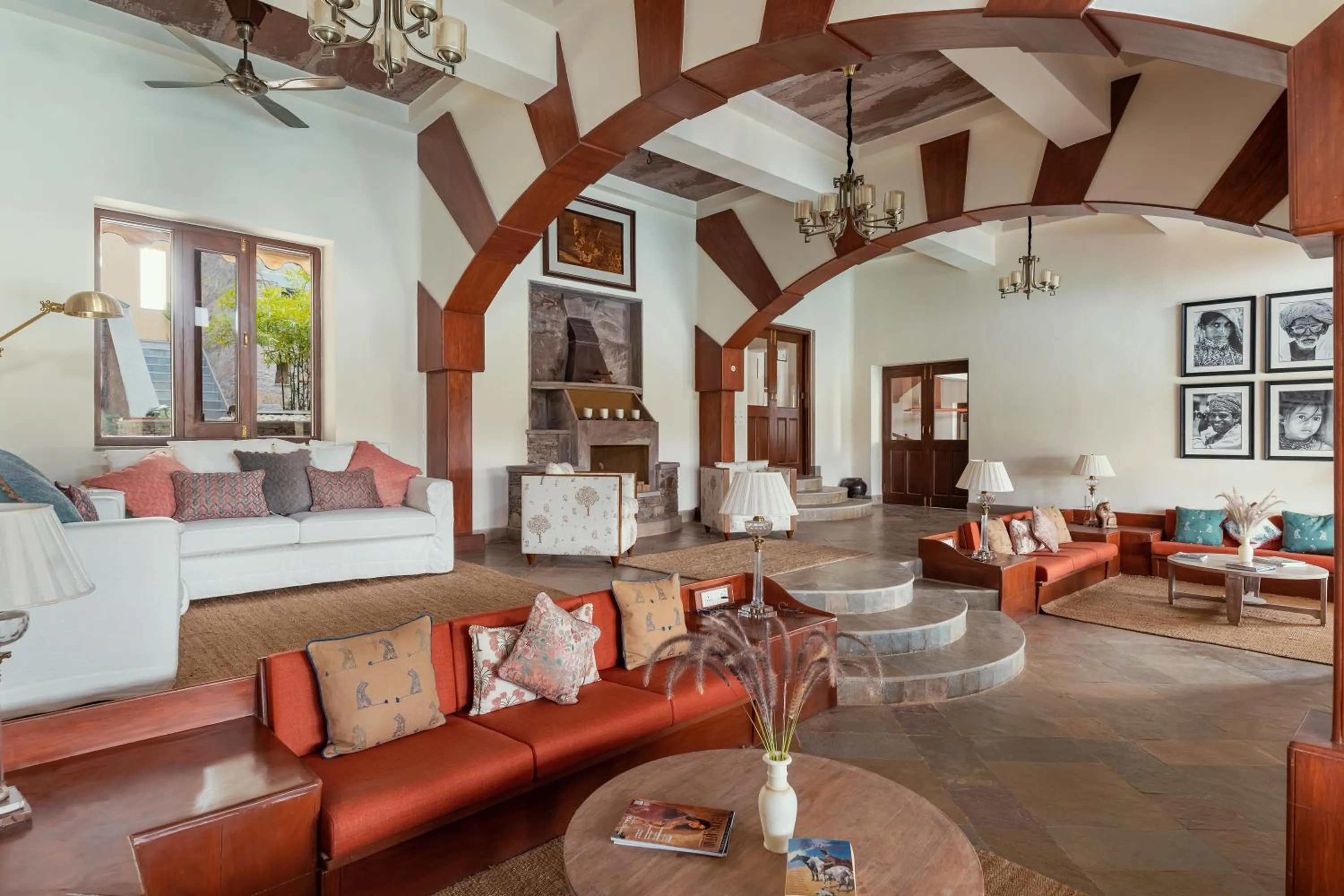 Living room in Chunda Shikar Oudi