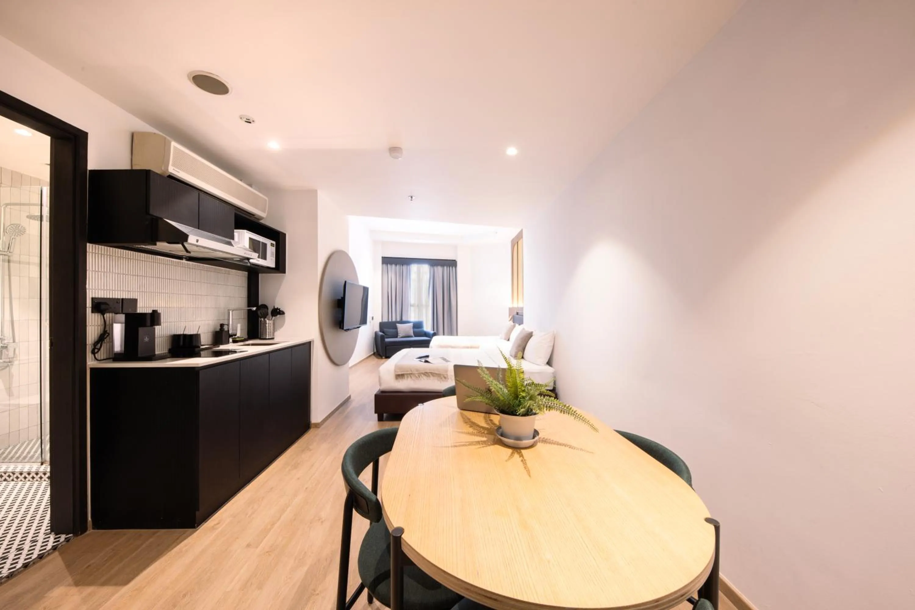 Dining area in Owen House by Habyt