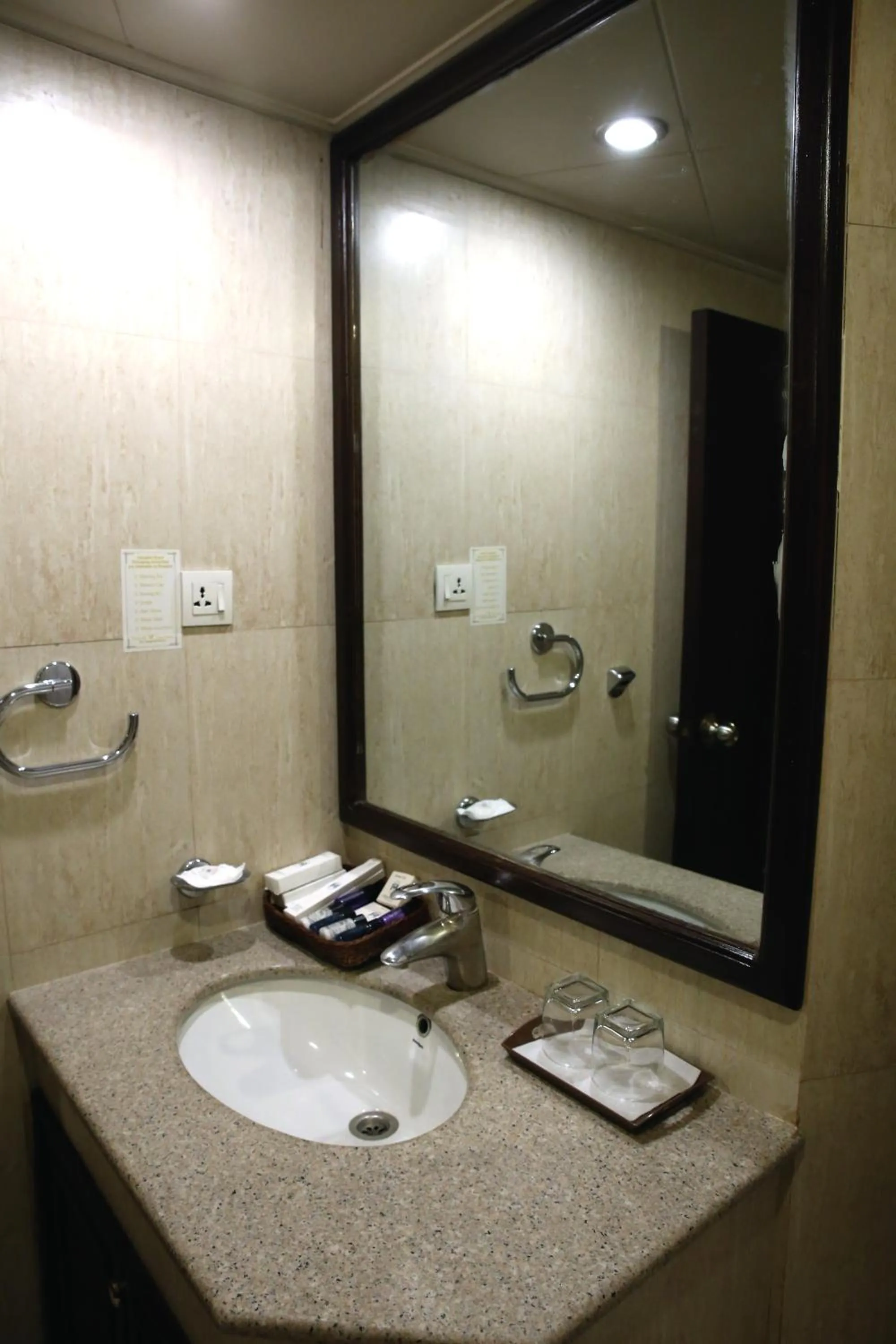 Bathroom in Hotel Hillview Islamabad