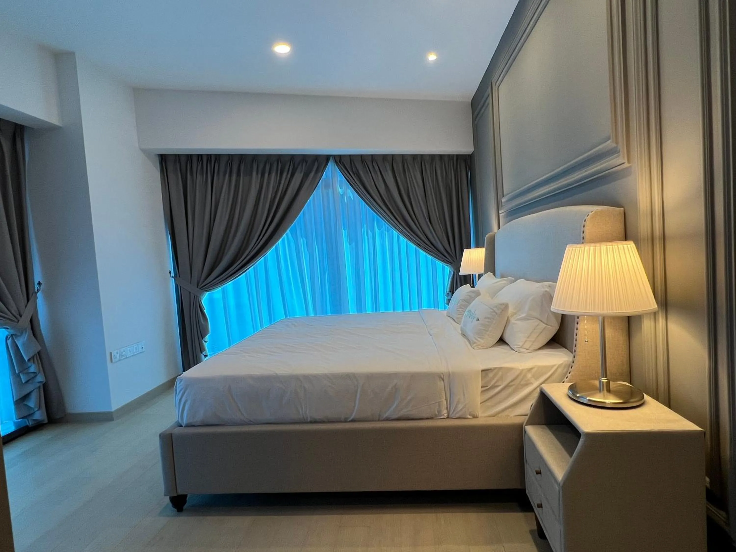 Bed in Eaton Residences KLCC by WSD