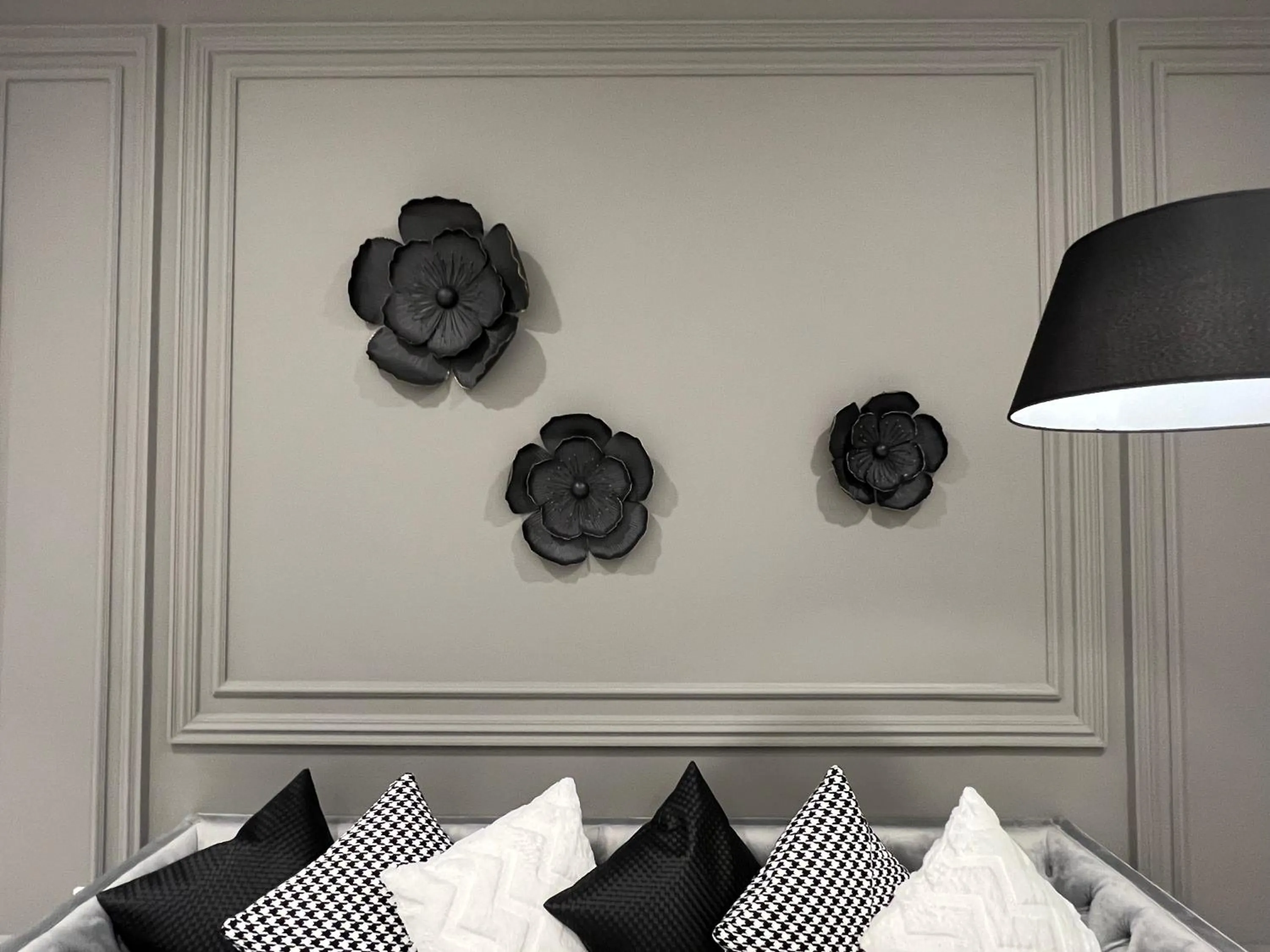 Living room, Bed in Eaton Residences KLCC by WSD