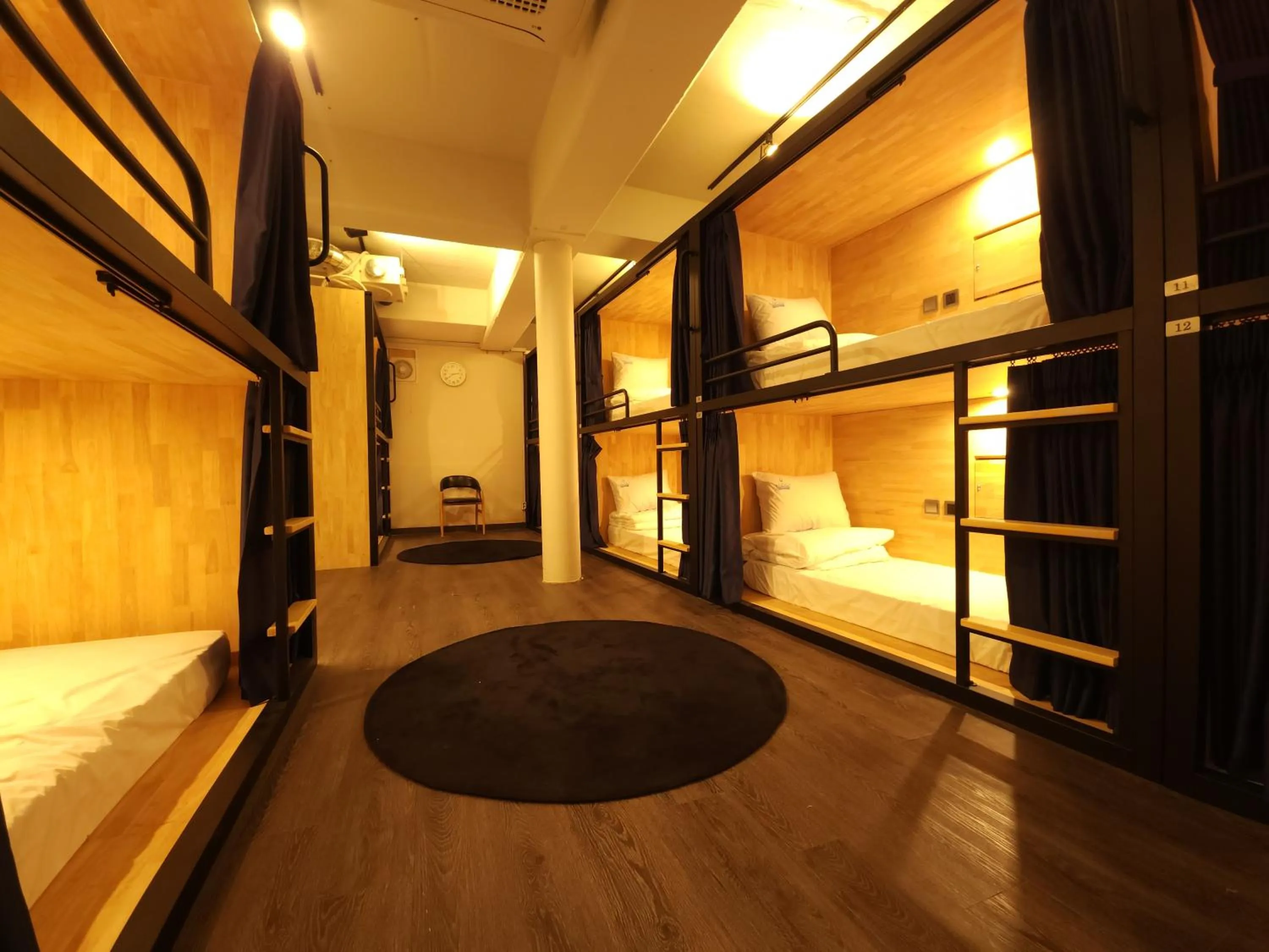 Bed in OYO Hostel Myeongdong 5