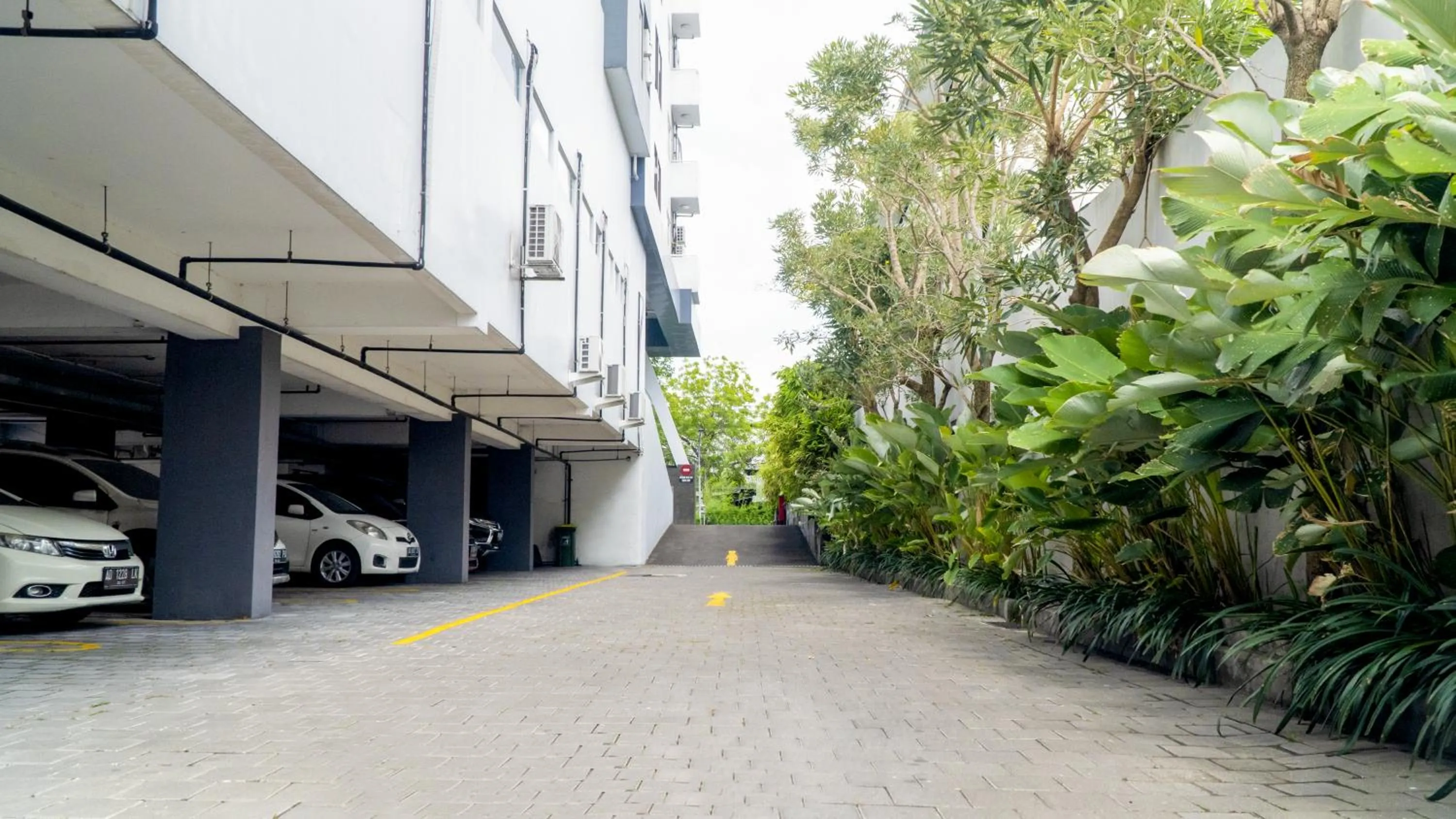 Facade/entrance in Menara One Hotel by Menara Santosa