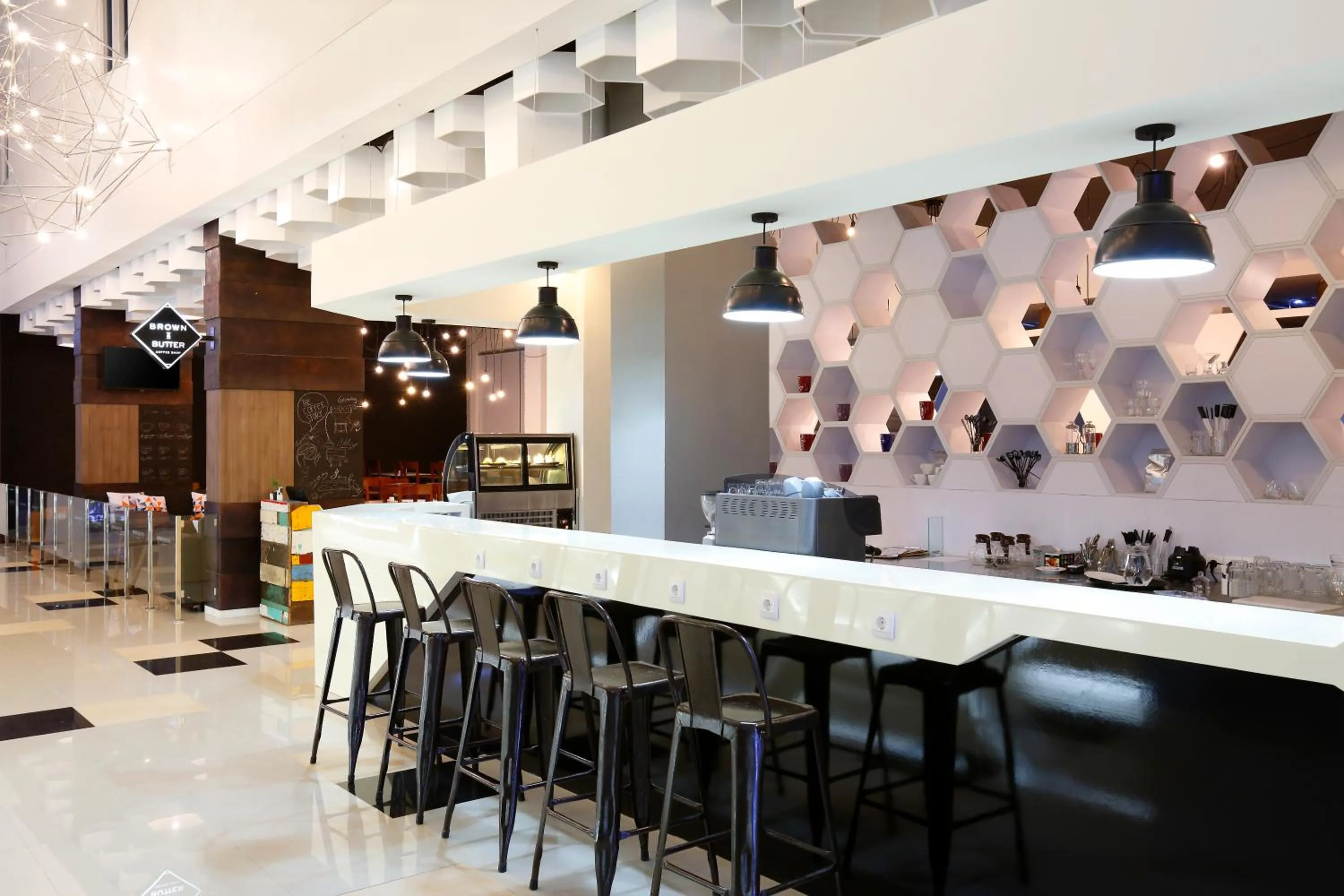 Berry Biz Hotel Sunset Road