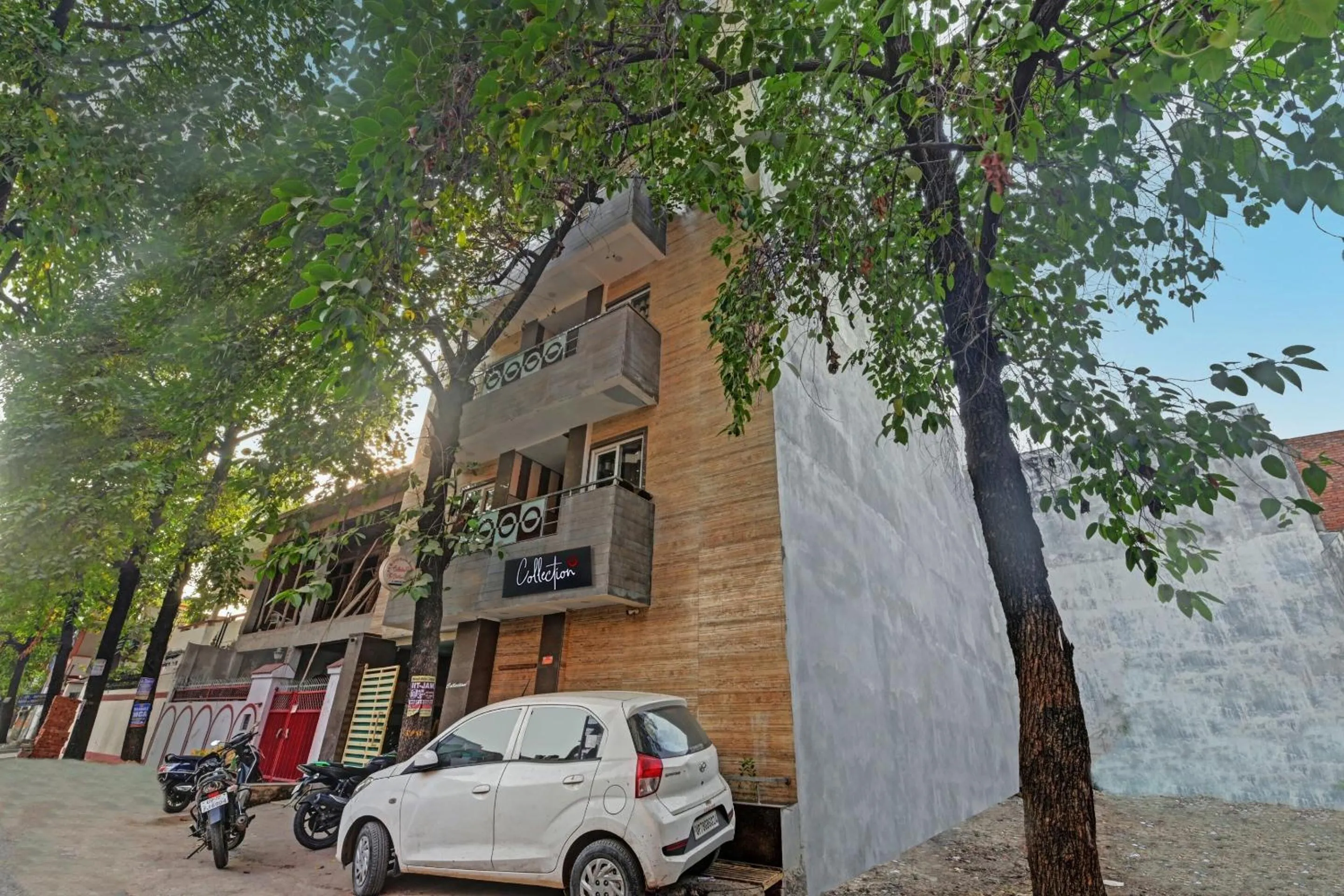 Facade/entrance in Collection O Mohan Paradise