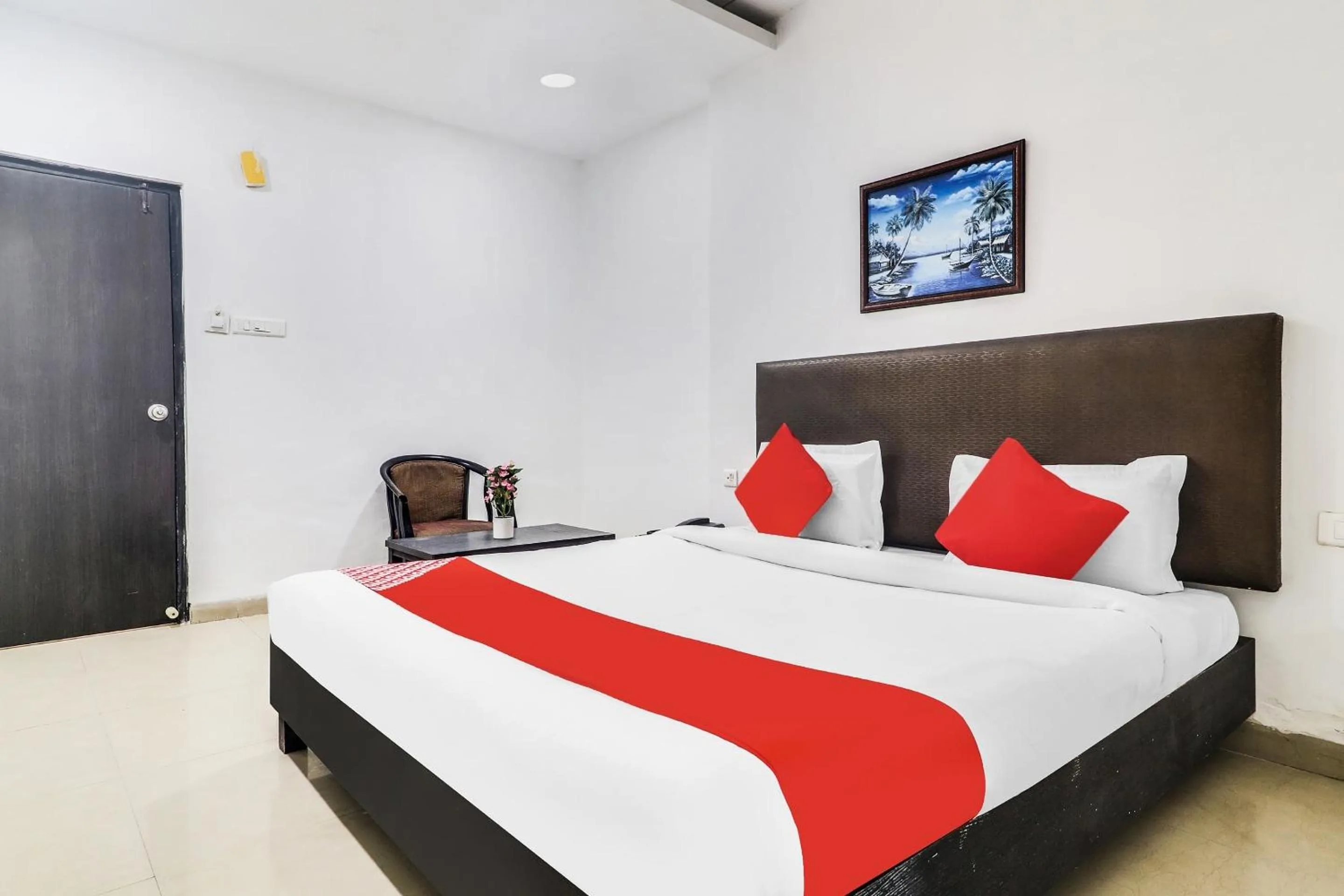 Bedroom, Bed in Super Hotel O Qualia Hotel Dilsukhnagar Near Dilsukhnagar Metro Station