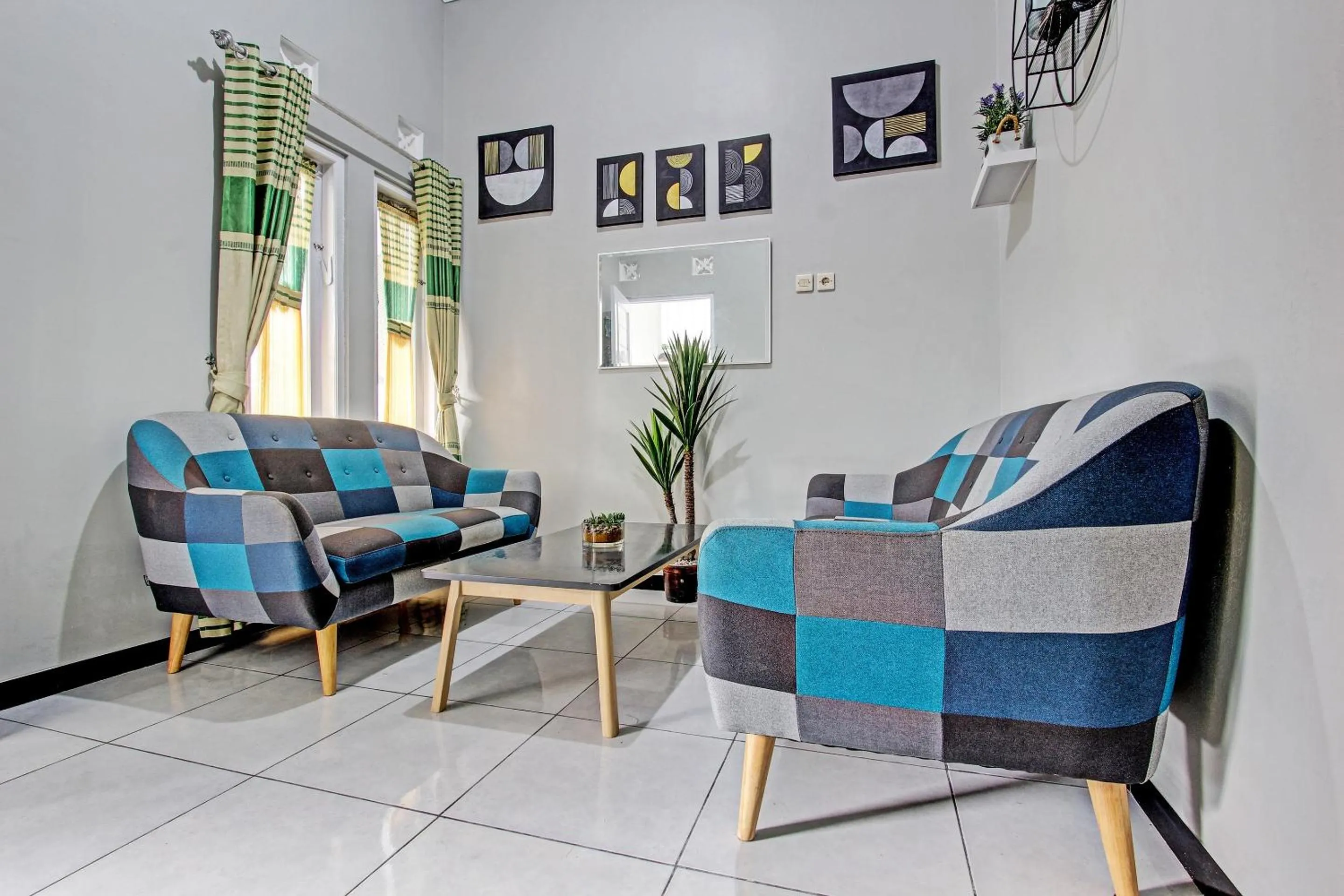 Lobby or reception in Hotel O Homestay Grand Mahkota Permai Syariah