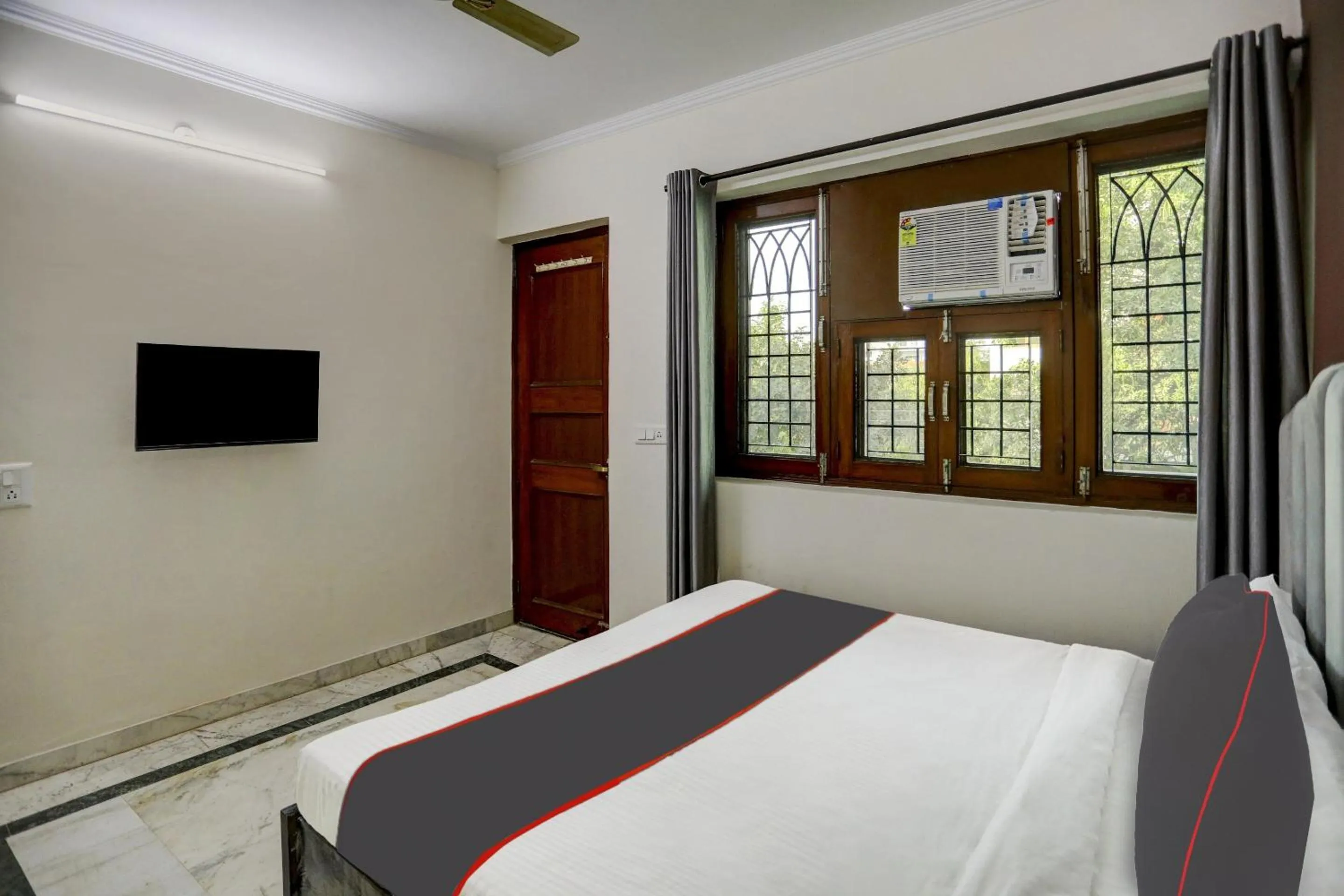 Bedroom, Bed in Hotel O Uk House Residency