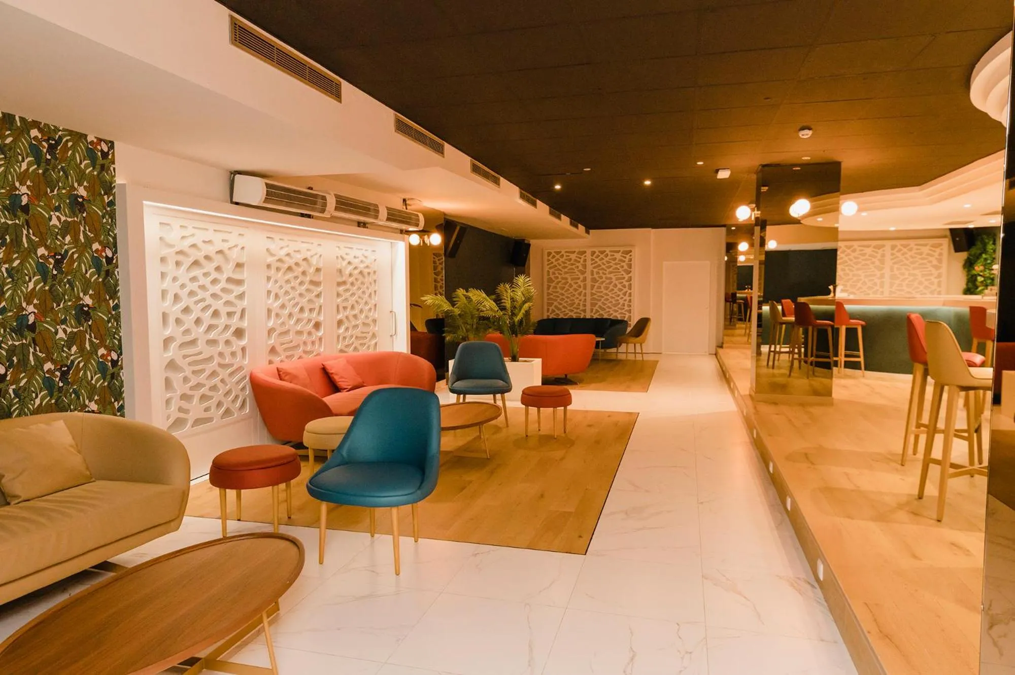 Lounge or bar in Peñiscola Plaza Suites