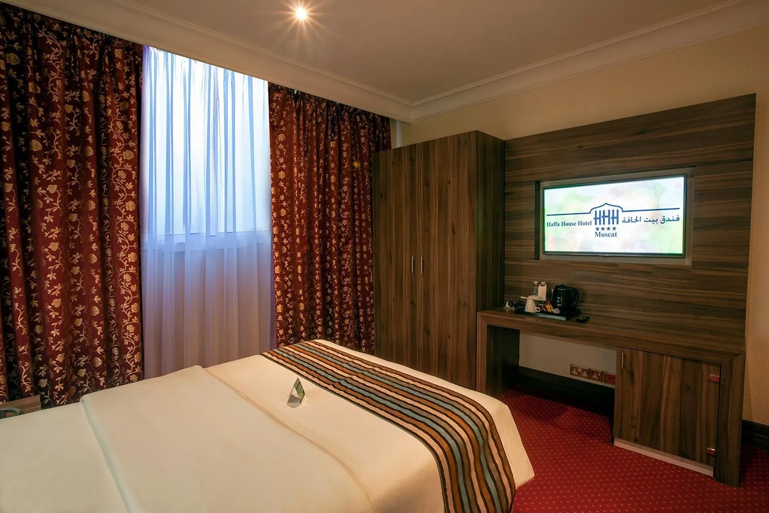 TV and multimedia, Bed in HAFFA HOUSE HOTEL