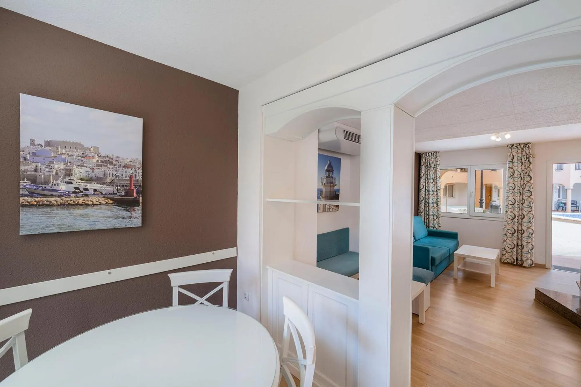 Property building in Apartamentos turísticos Jardines del Plaza