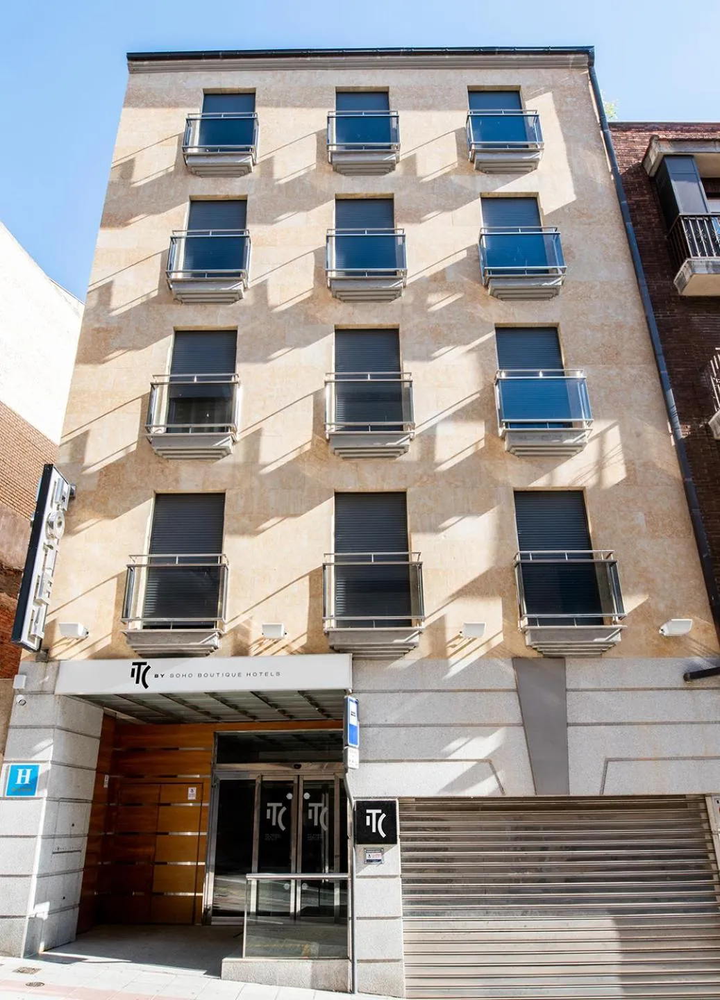 Property building in Itaca Salamanca by Soho Boutique