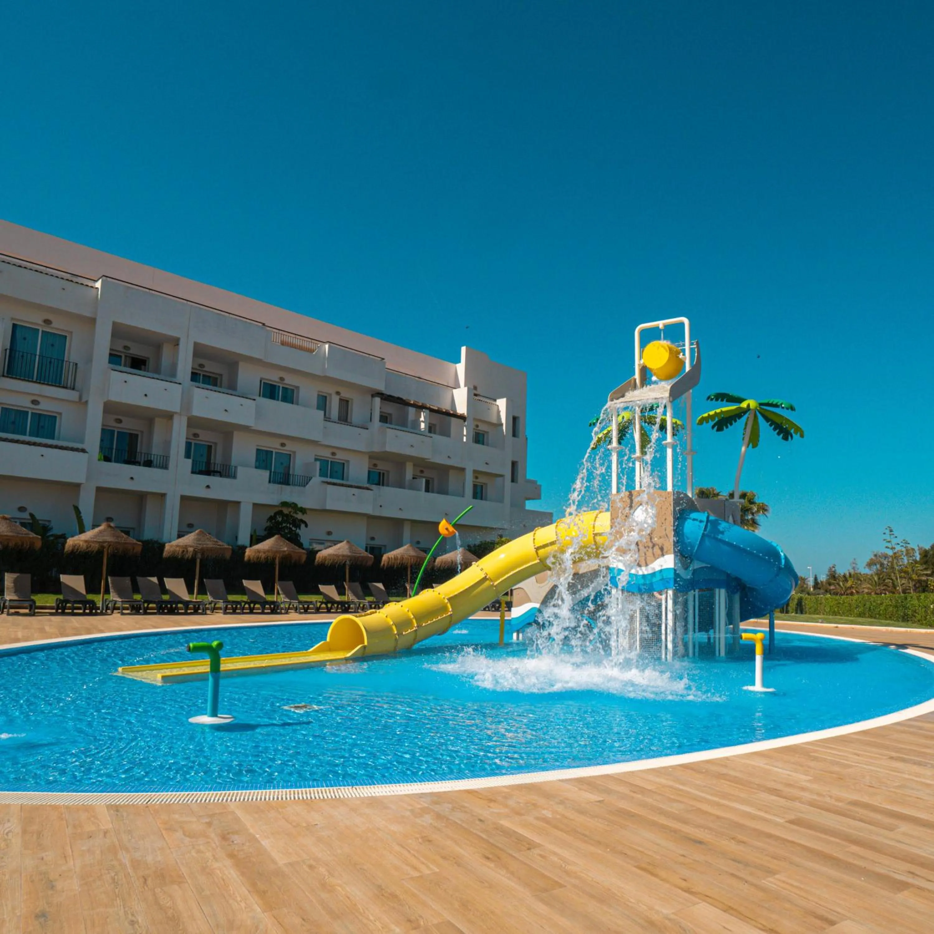 Aqua park in Ohtels Cabogata
