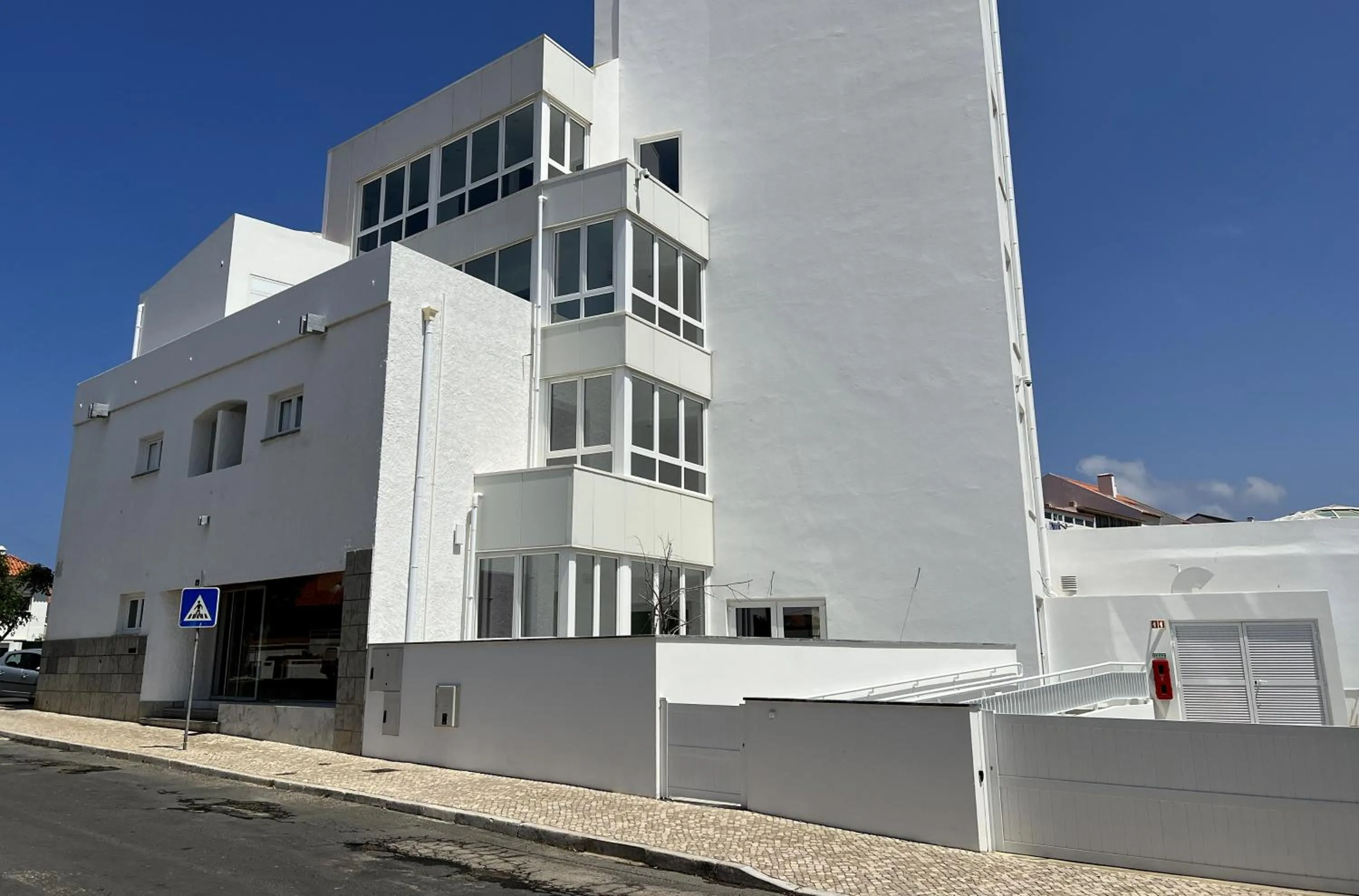 Property building in Hotel Búzio