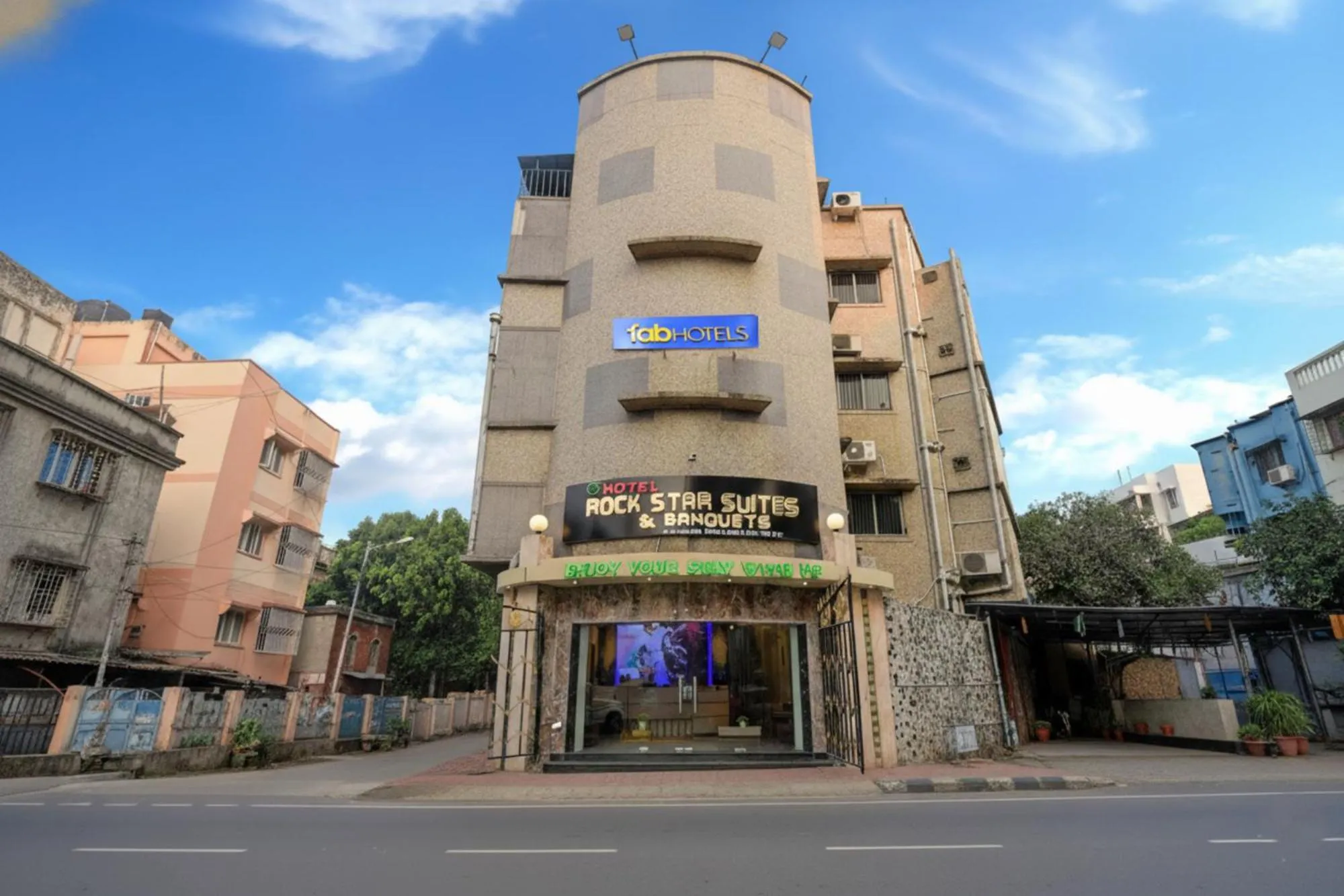 Property building in FabHotel Prime Rockstar Suites - Nr Park Circus 7 Point