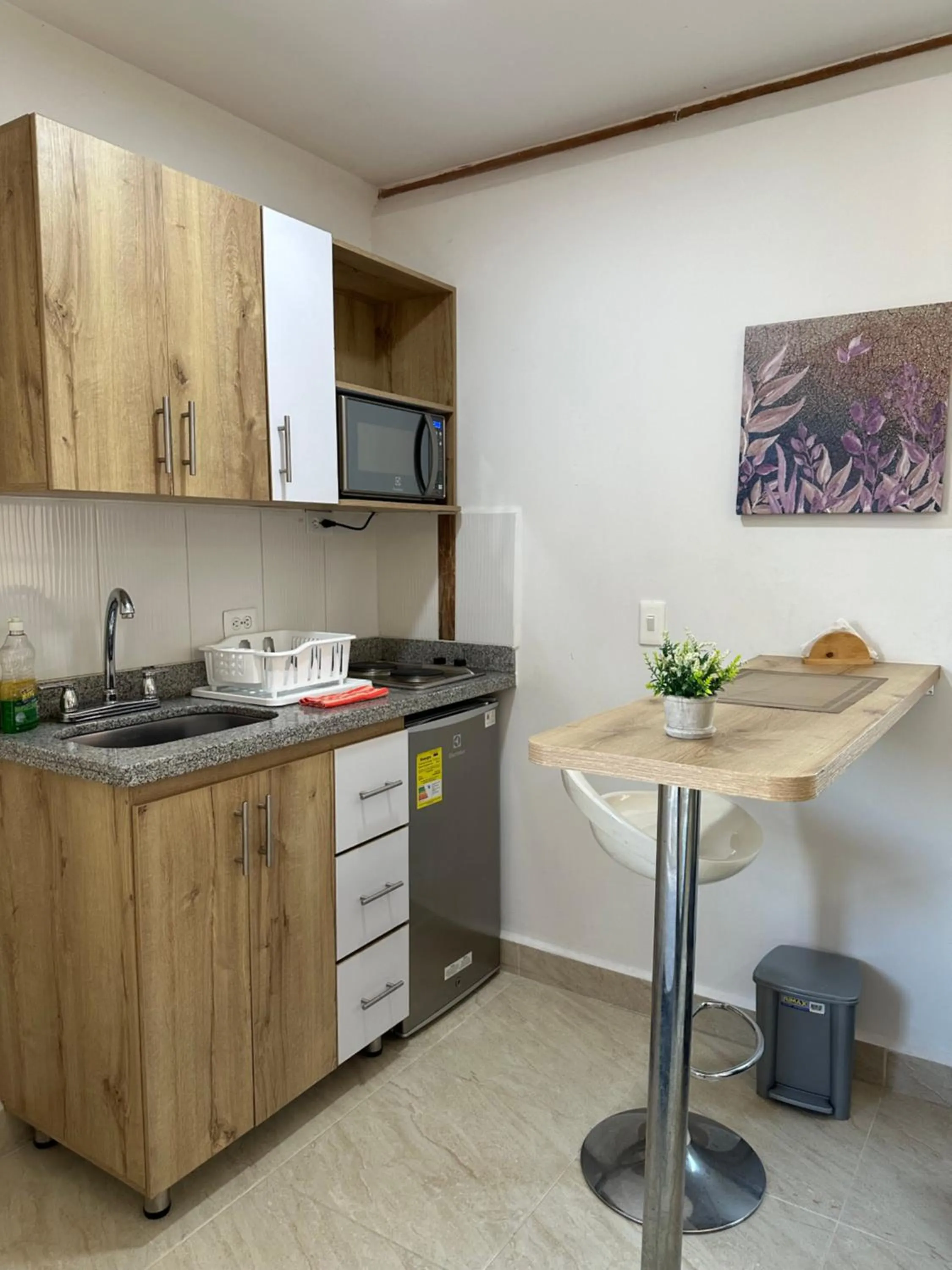 Decorative detail in Laureles Guest House LGH Hotel