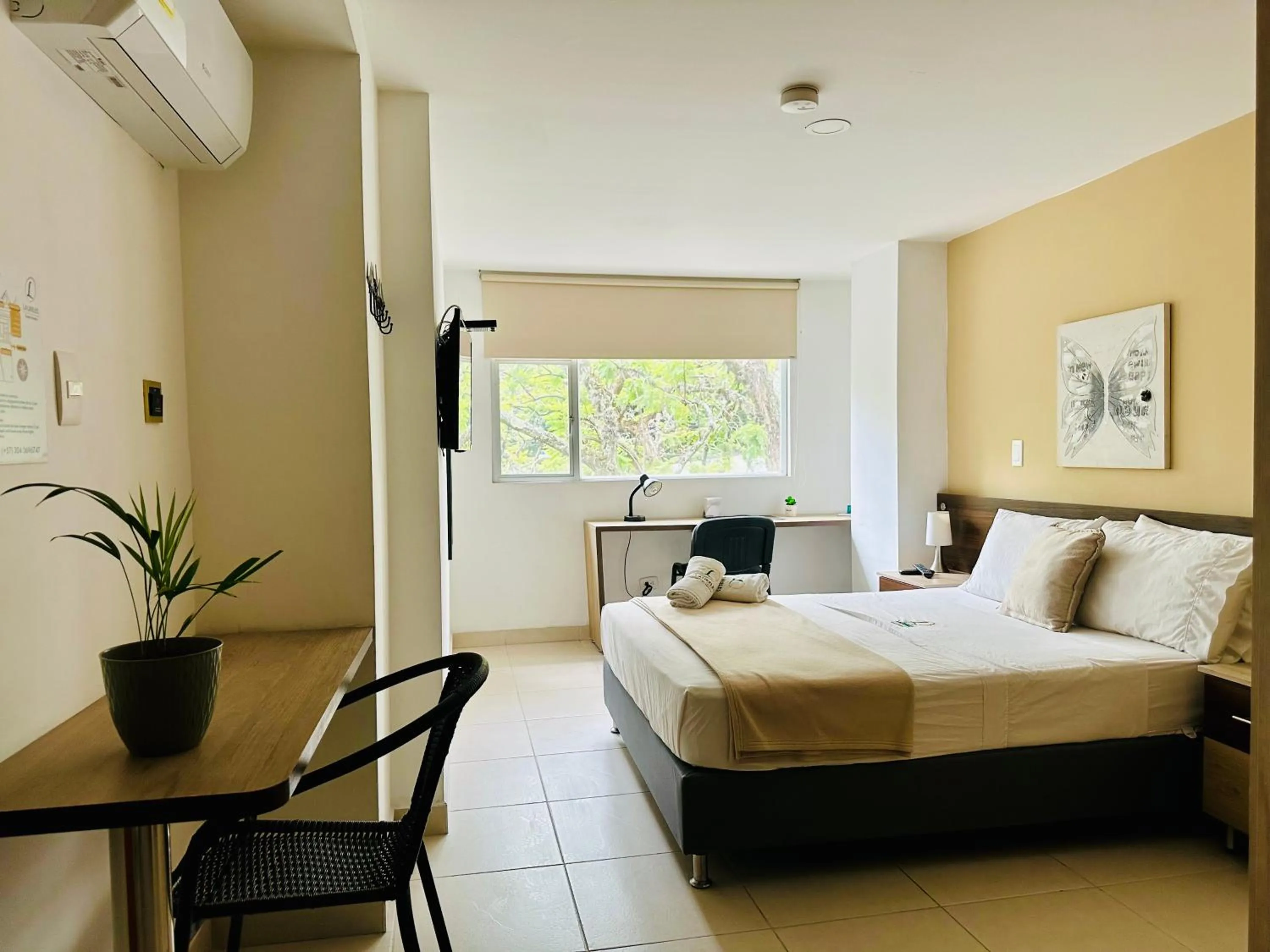 Bed in Laureles Guest House LGH Hotel