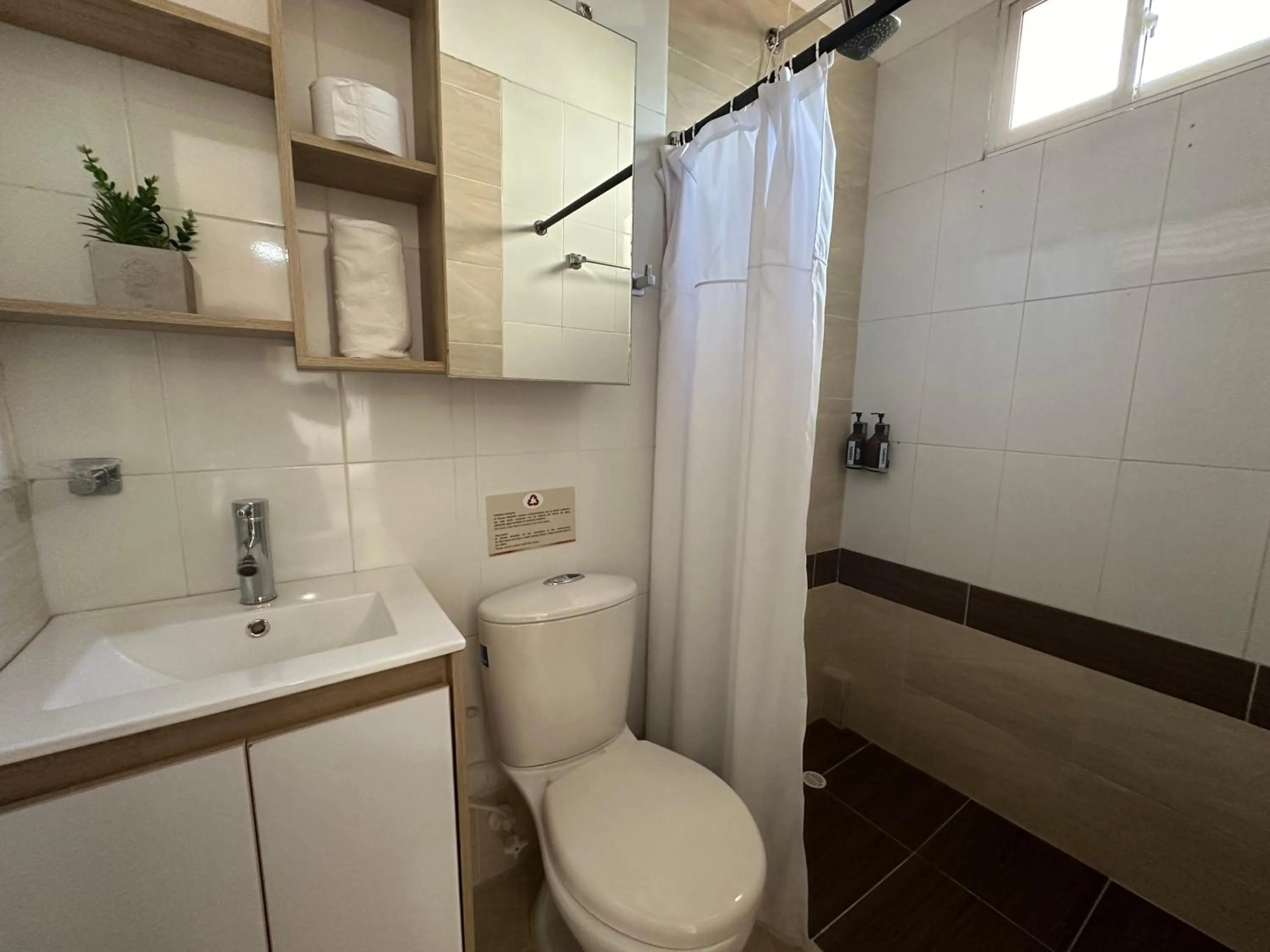 Bathroom in Laureles Guest House LGH Hotel