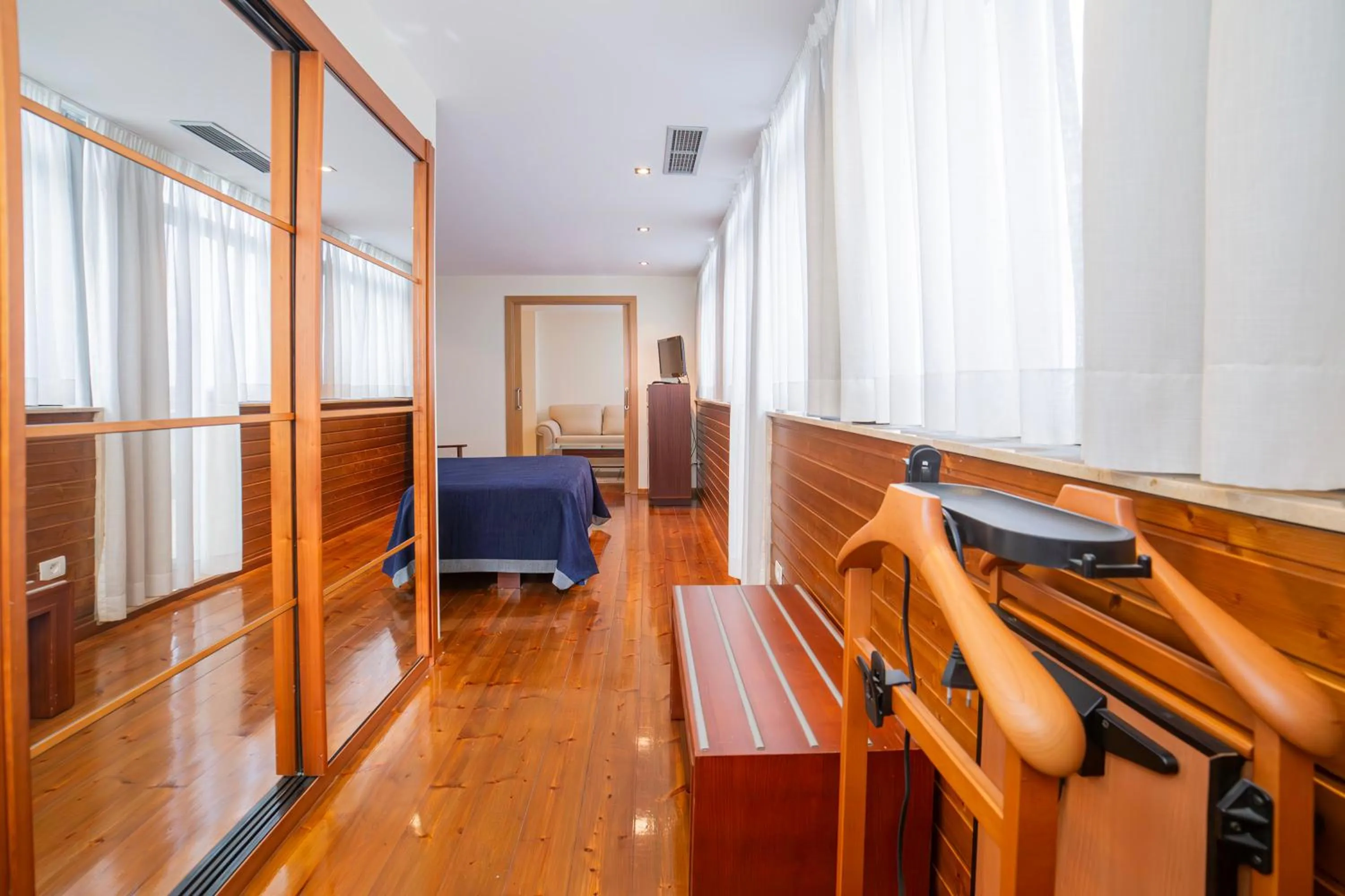 Photo of the whole room in Hotel Auditorio Santiago & Spa