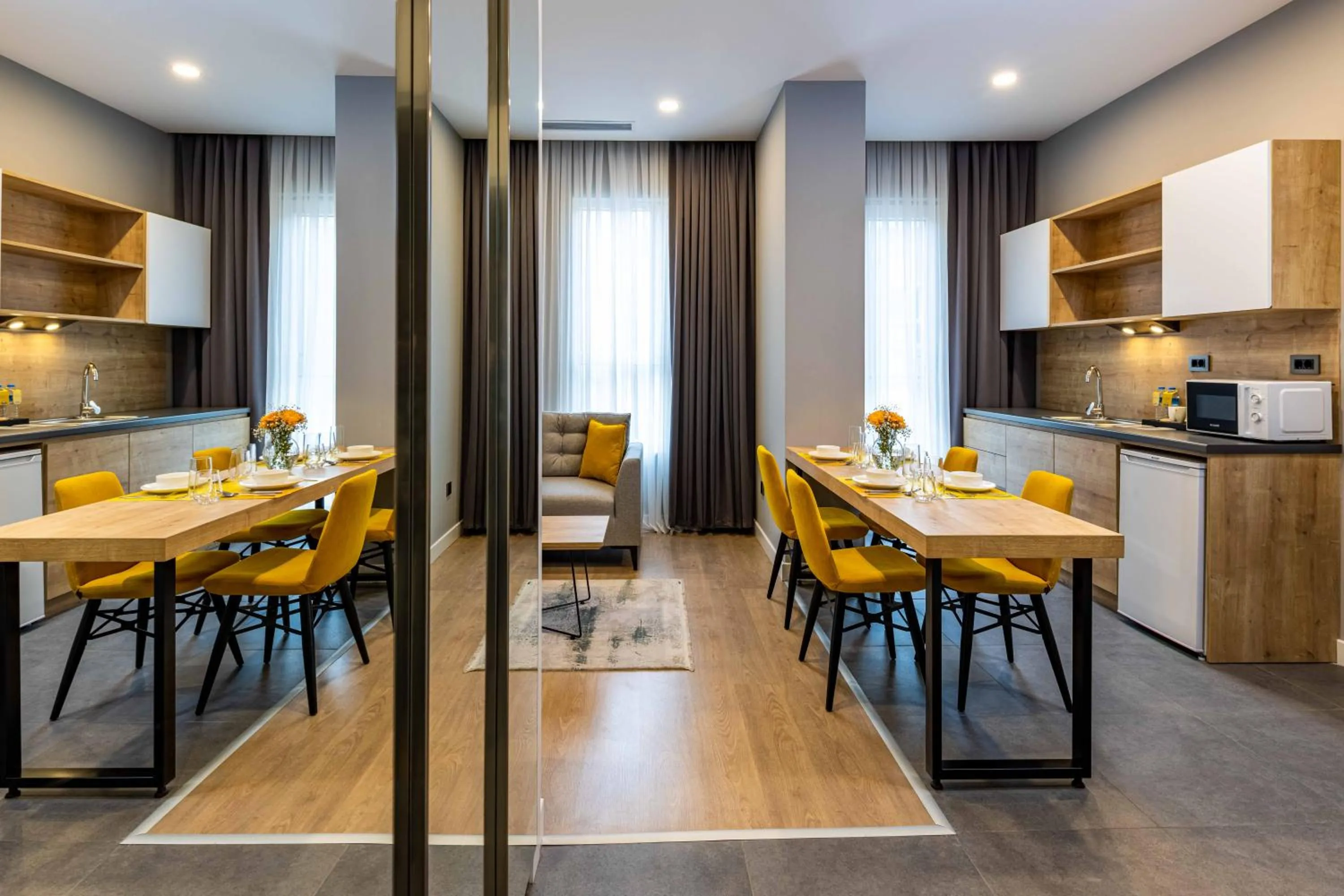 Kitchen or kitchenette in Days Inn & Suites by Wyndham Istanbul Esenyurt