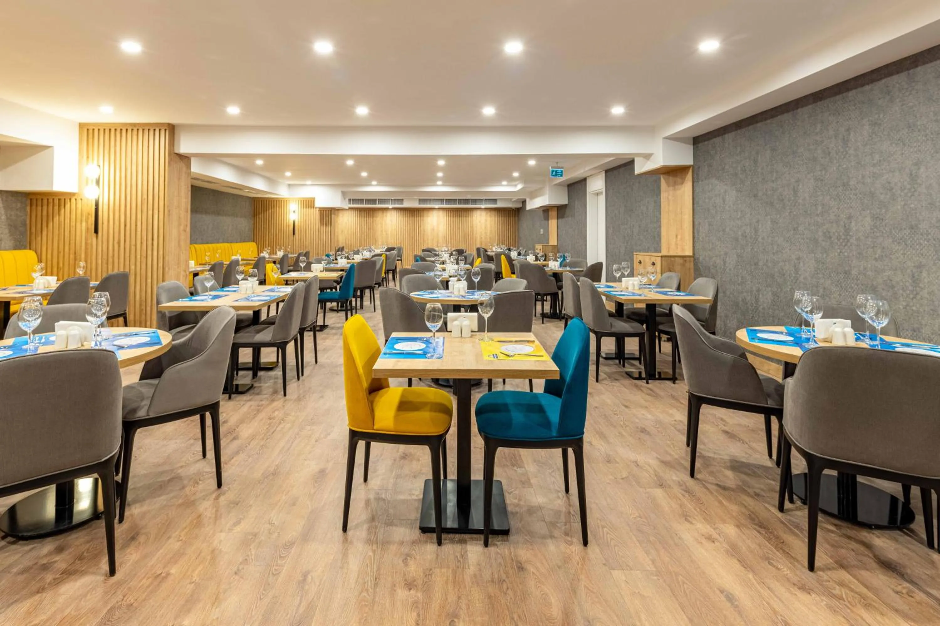 Restaurant/places to eat in Days Inn & Suites by Wyndham Istanbul Esenyurt