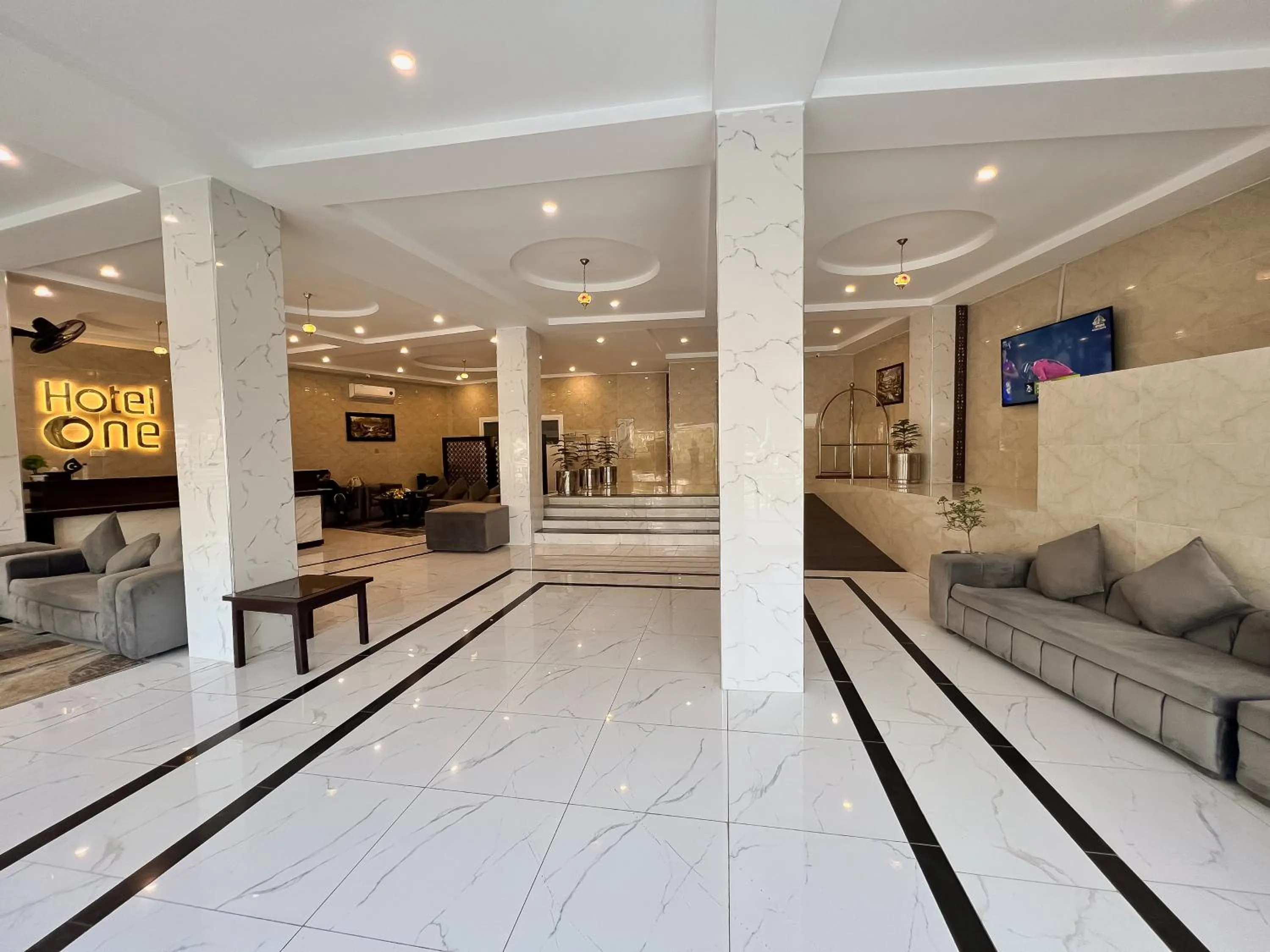 Lobby or reception in Hotel One Swat