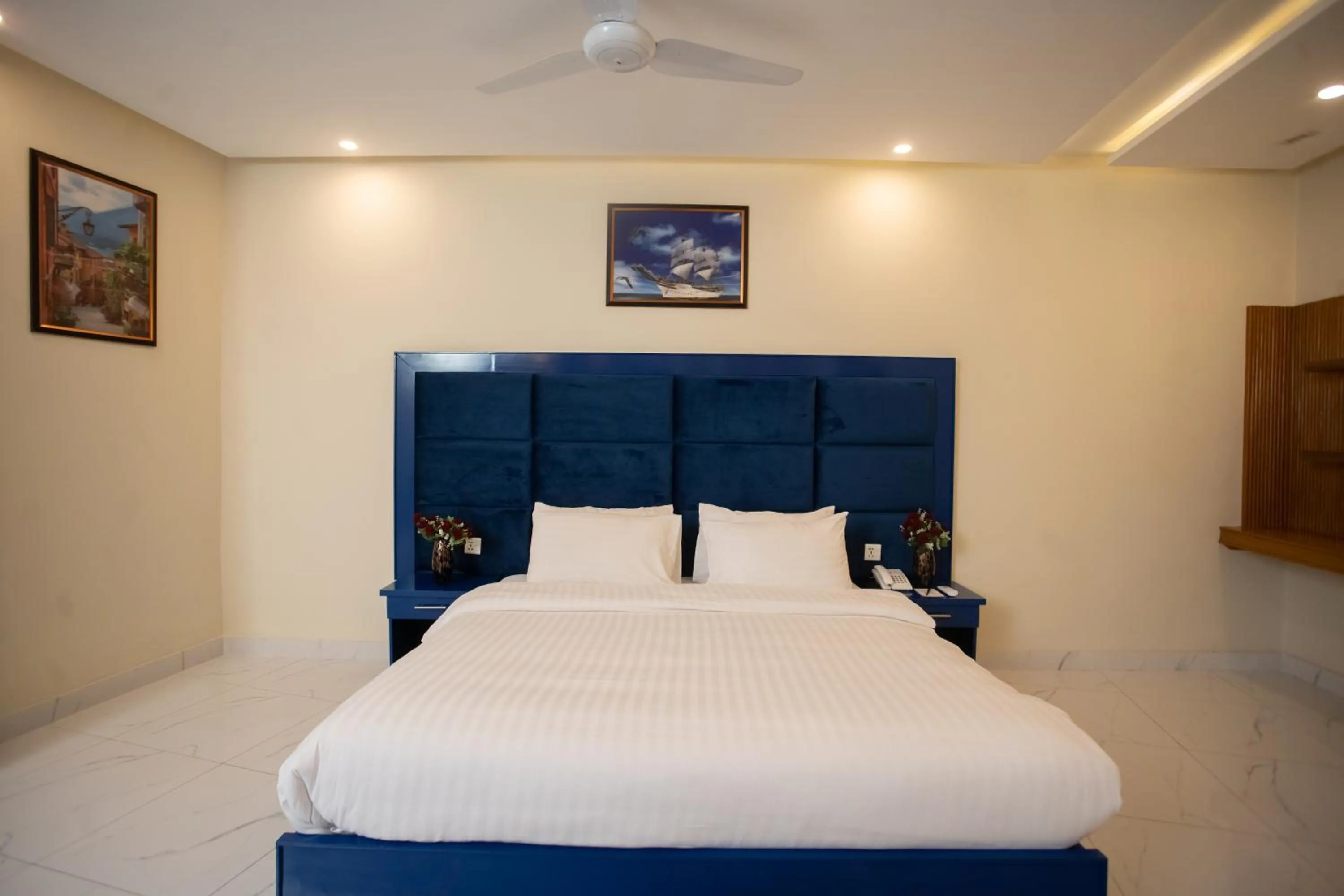 Bed in Hotel One Swat