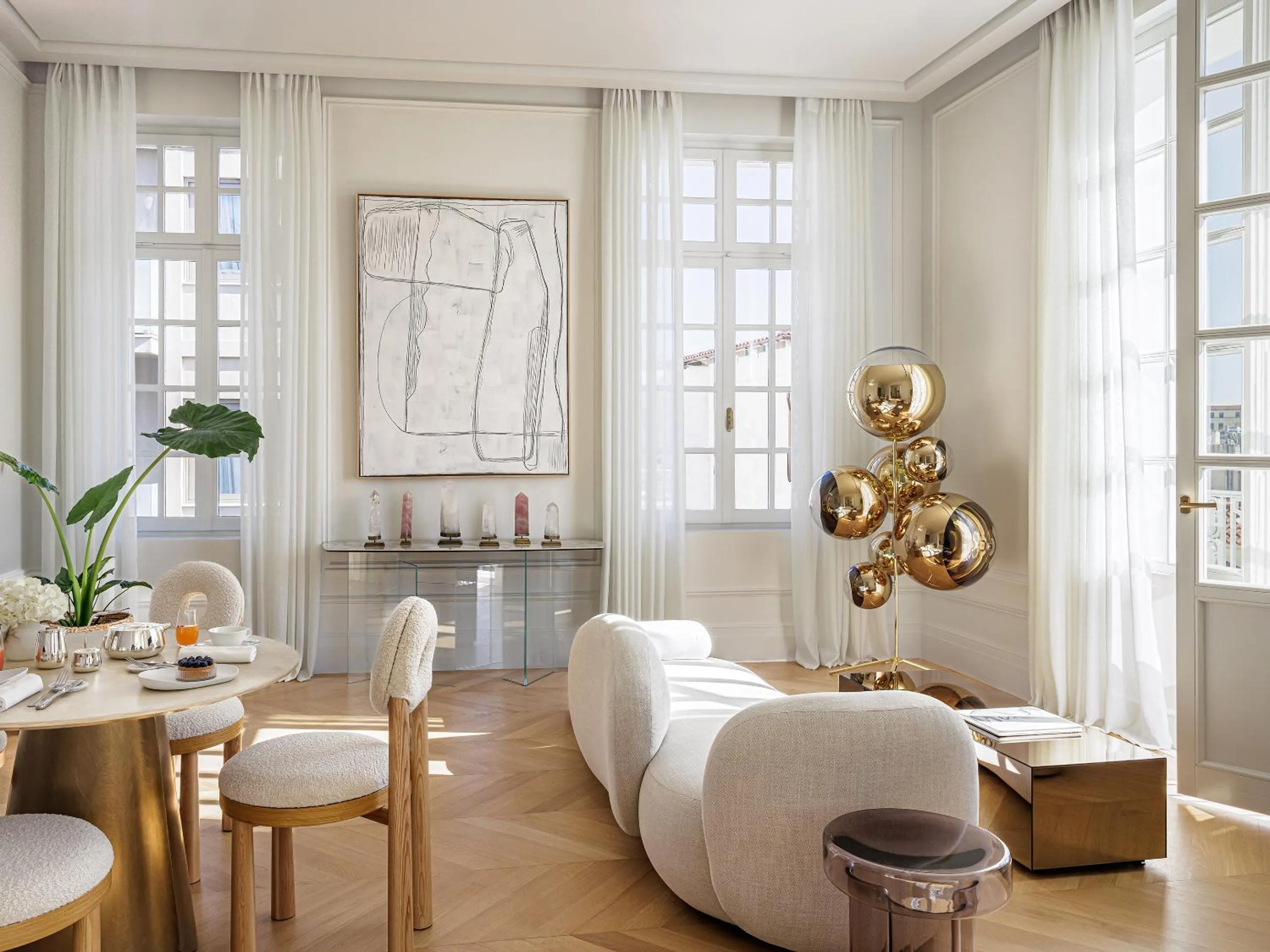 Living room in The Dolli at Acropolis, A Hotel to Live