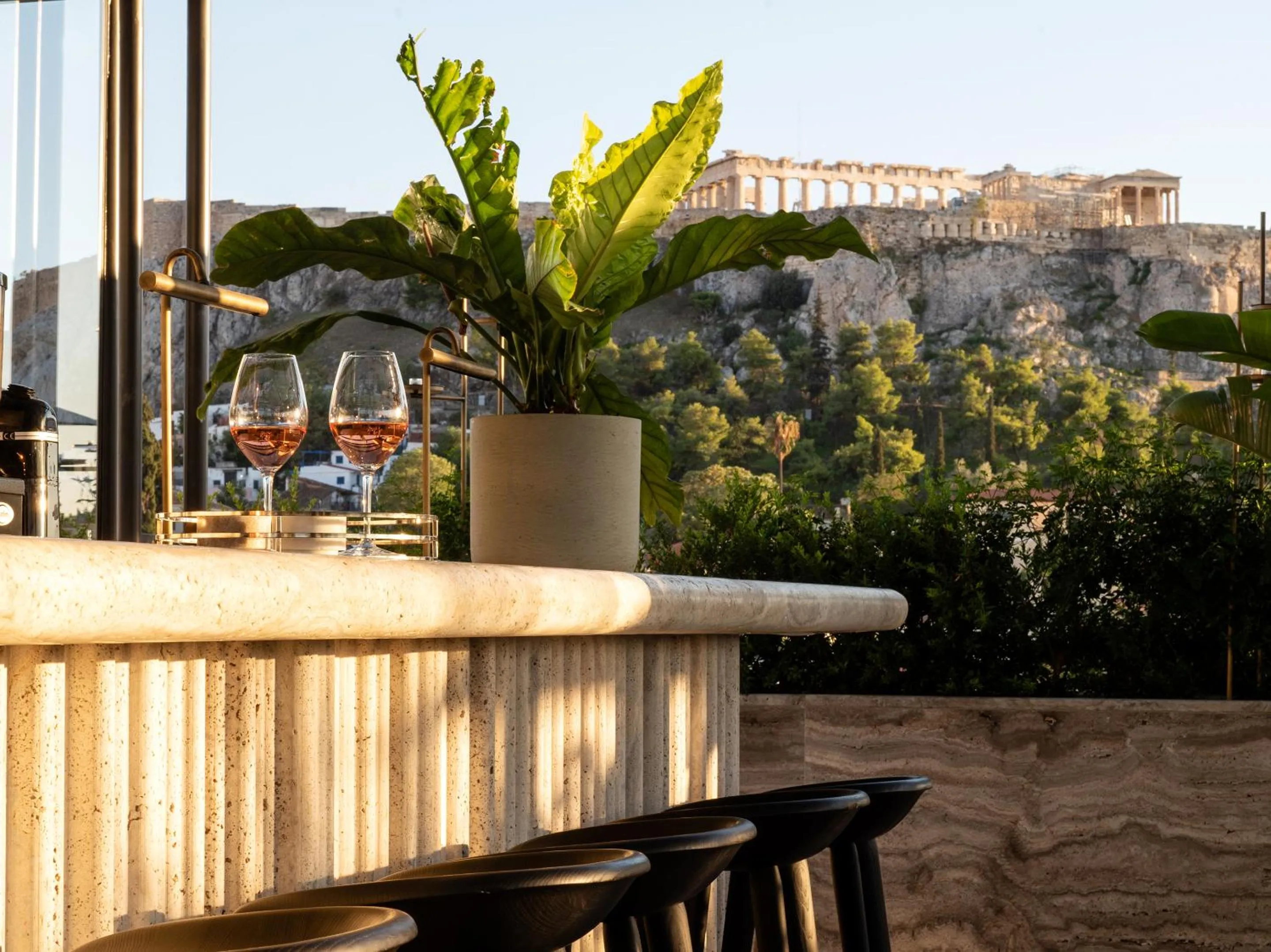 Lounge or bar in The Dolli at Acropolis, A Hotel to Live