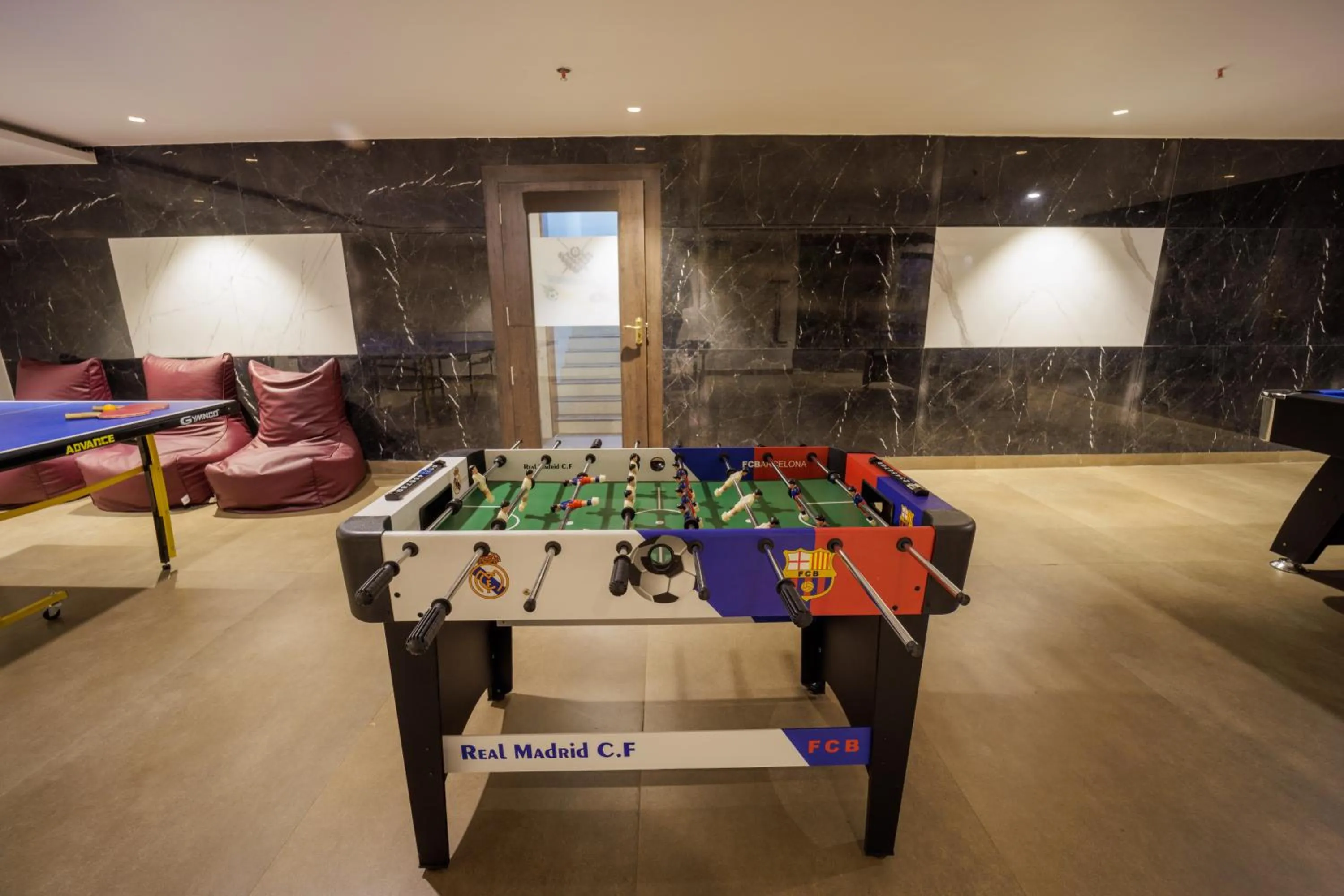 Entertainment in Casa De Katson