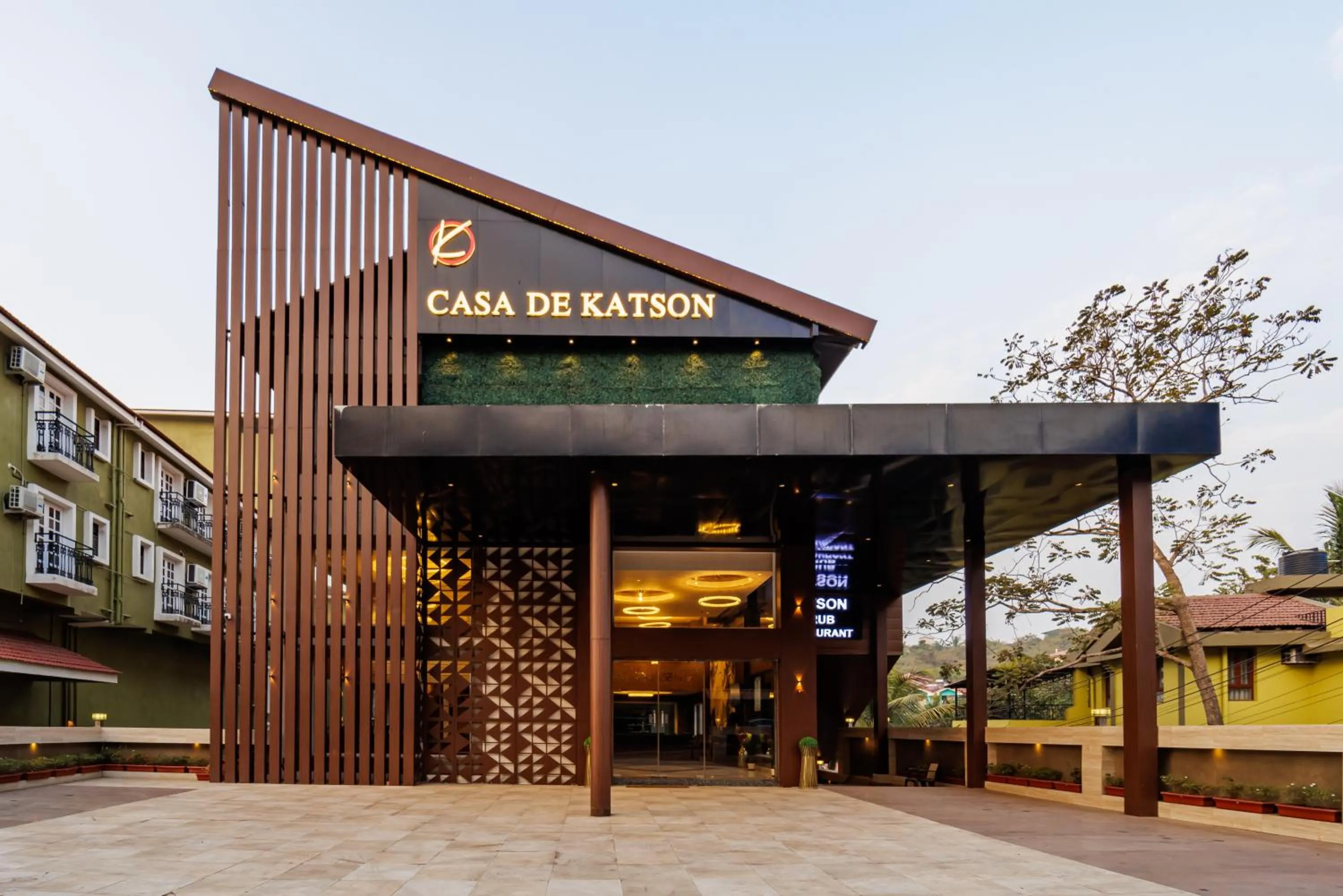 Facade/entrance in Casa De Katson