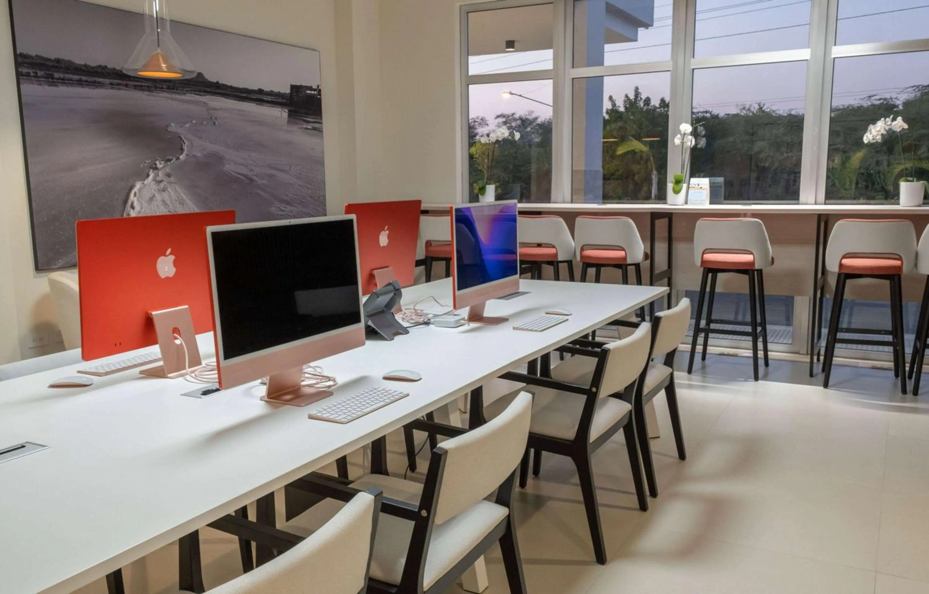 TV and multimedia in Super 8 by Wyndham Manzanillo