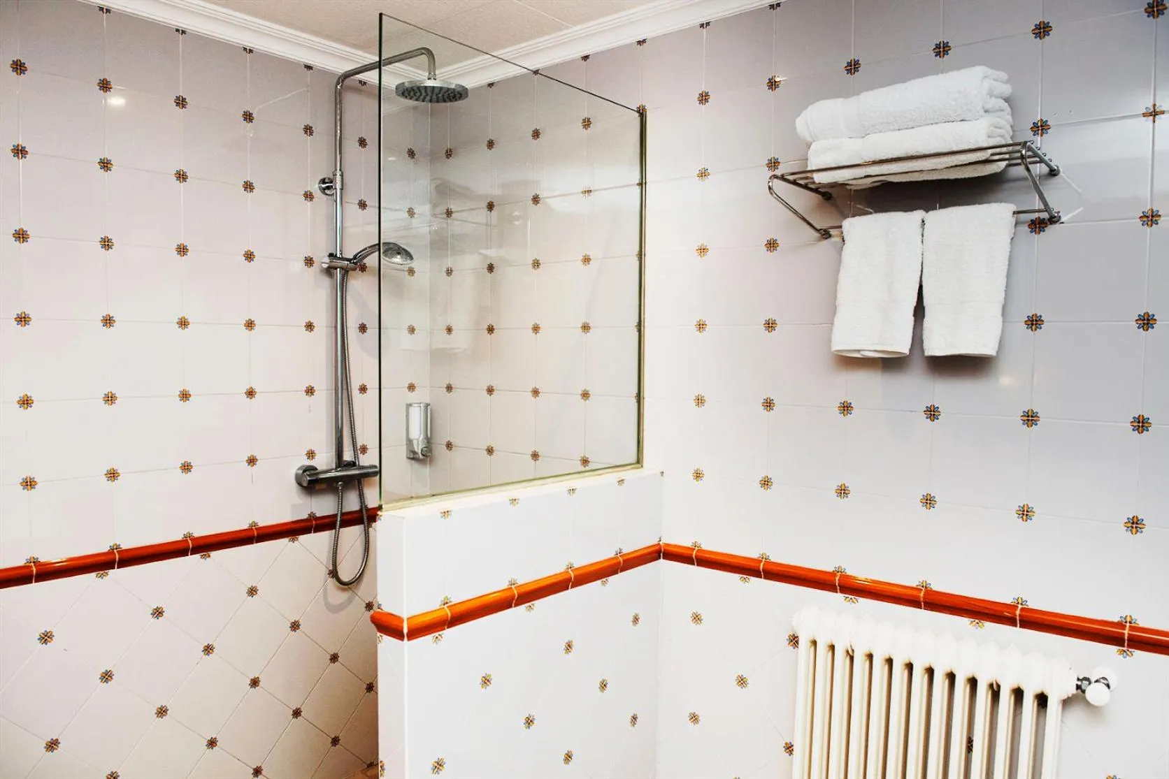 Bathroom in Hotel Santa Anna