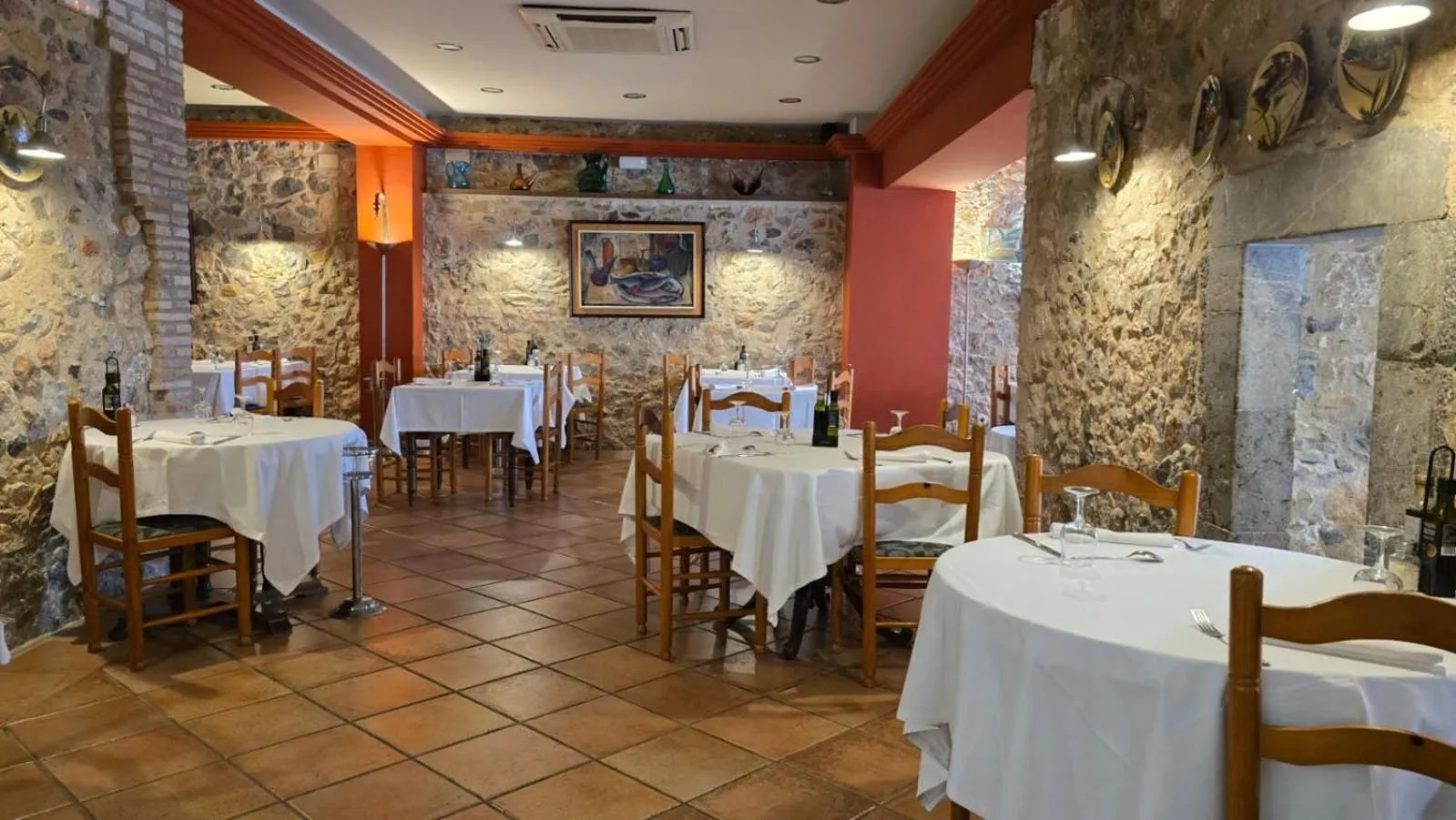 Restaurant/places to eat in Hotel Santa Anna