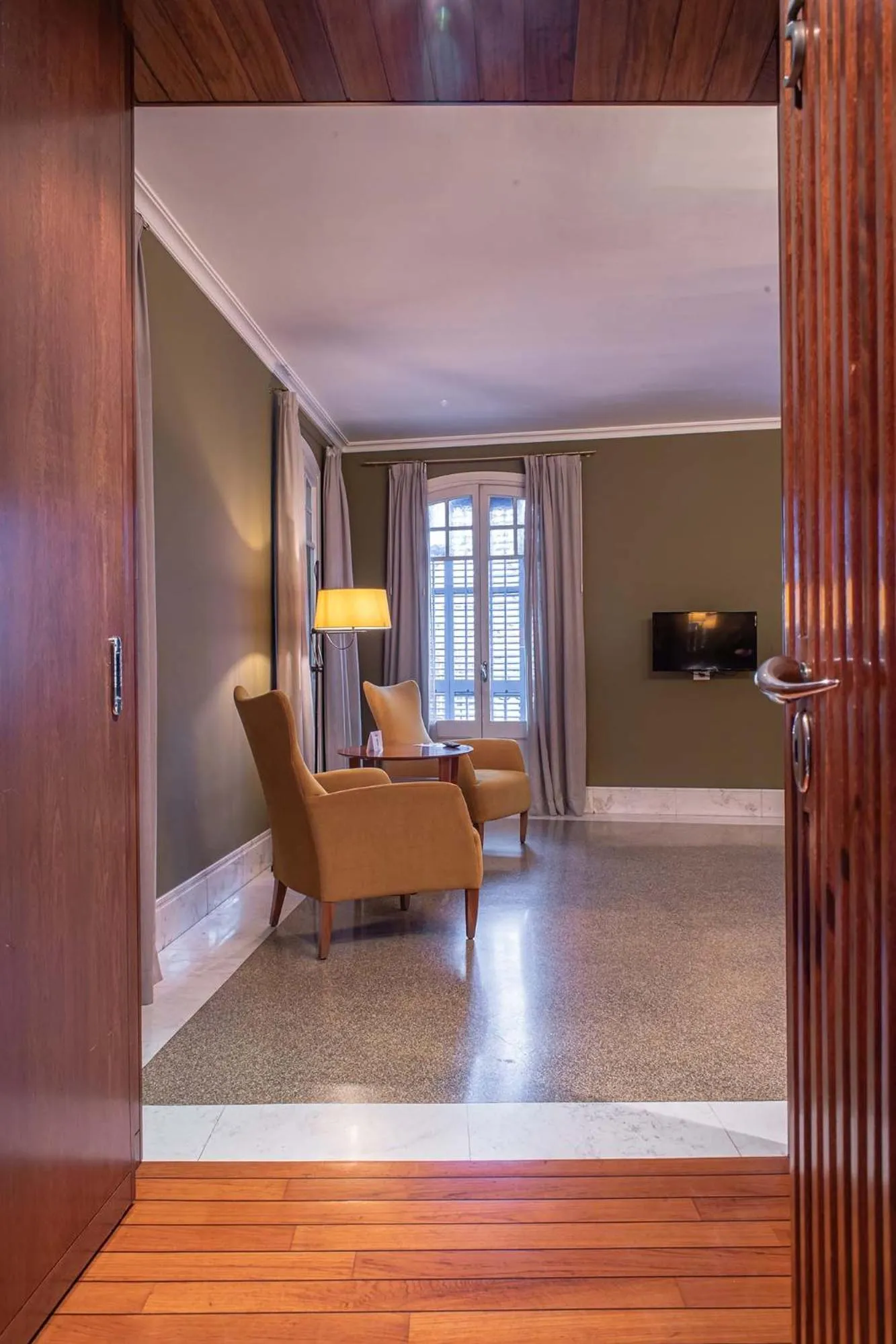 Bedroom in Fonda Hotel 1771