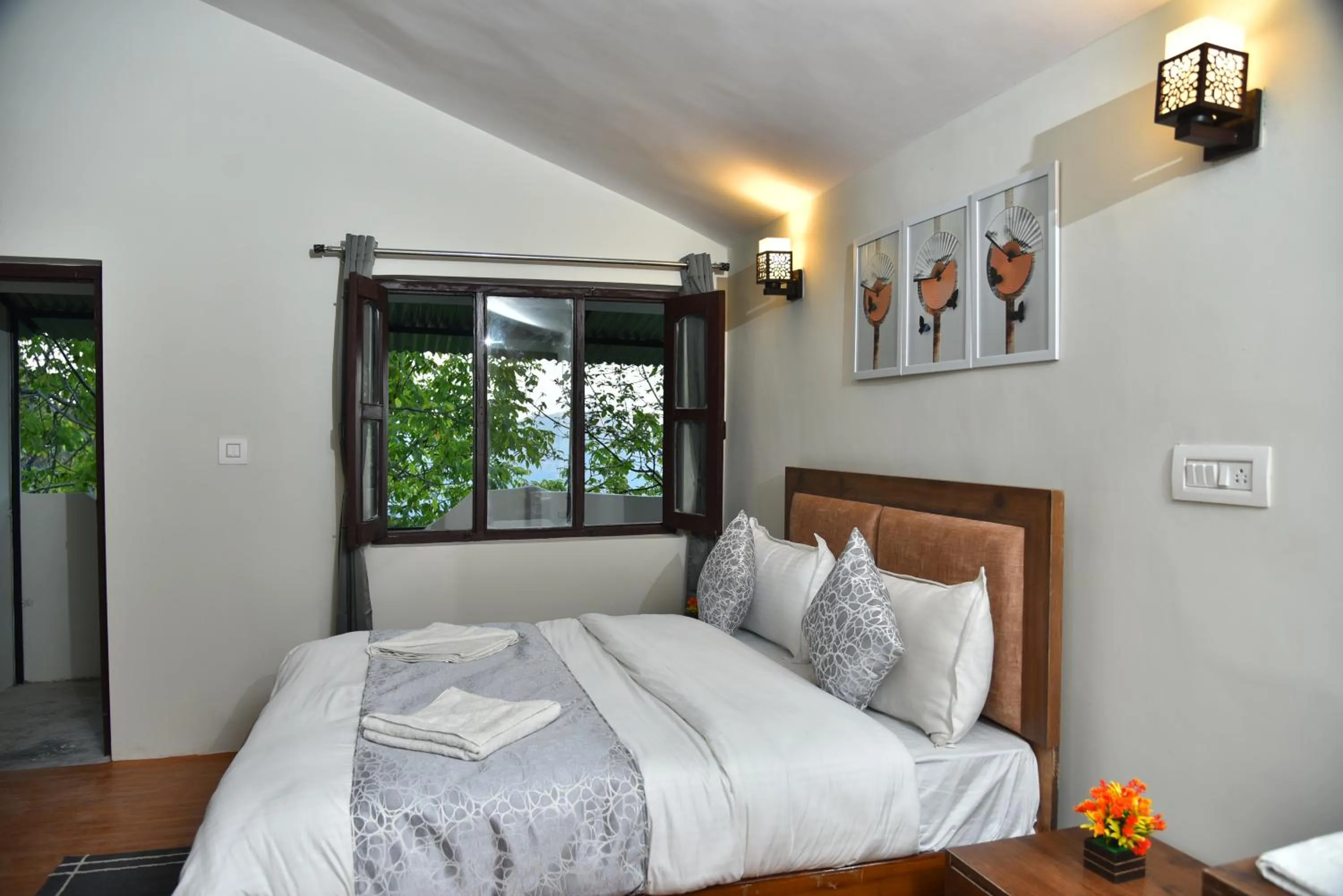 View (from property/room), Bed in Kumaon Roop Resort Near Neem Karoli Temple