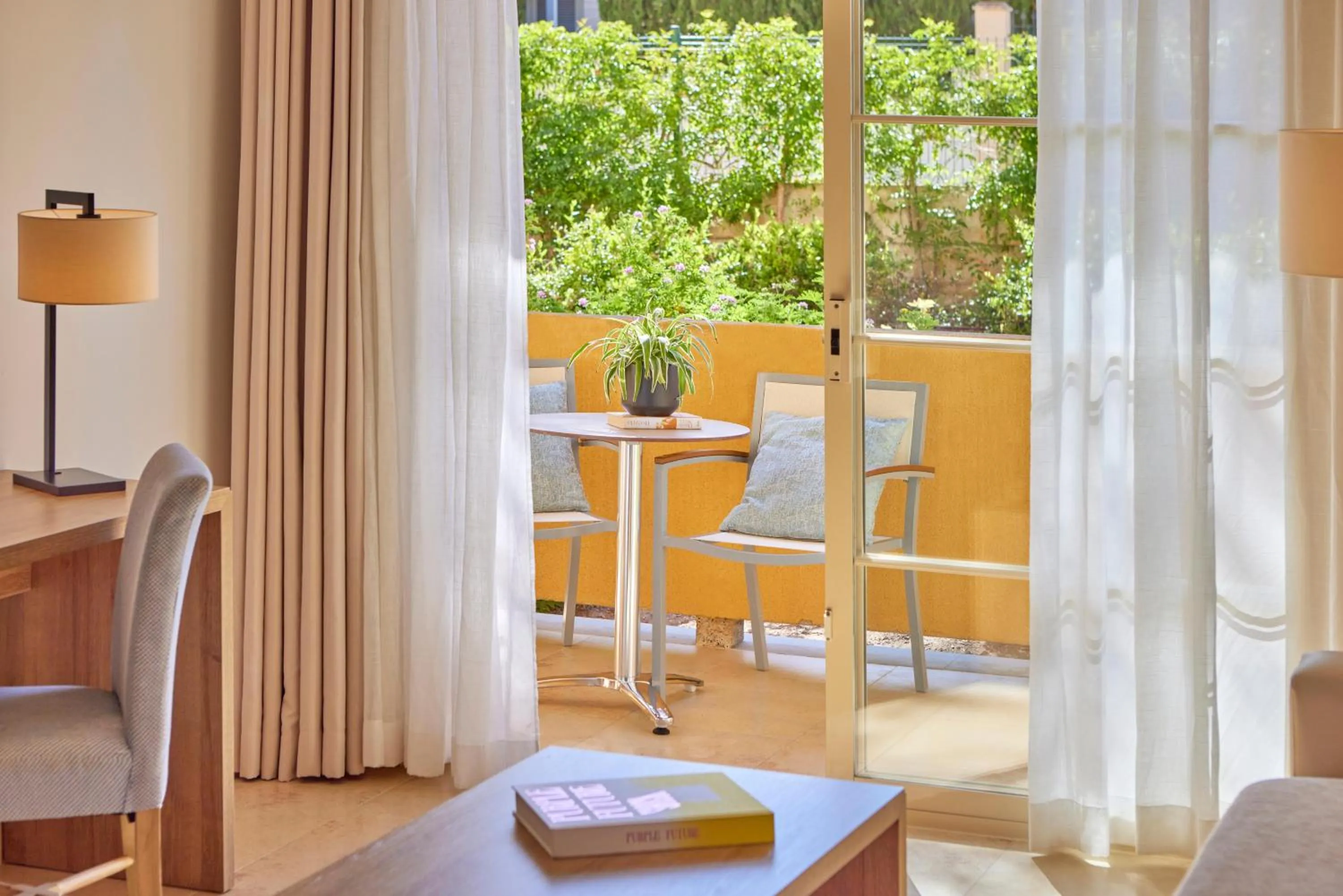 Photo of the whole room in Zafiro Mallorca & Spa