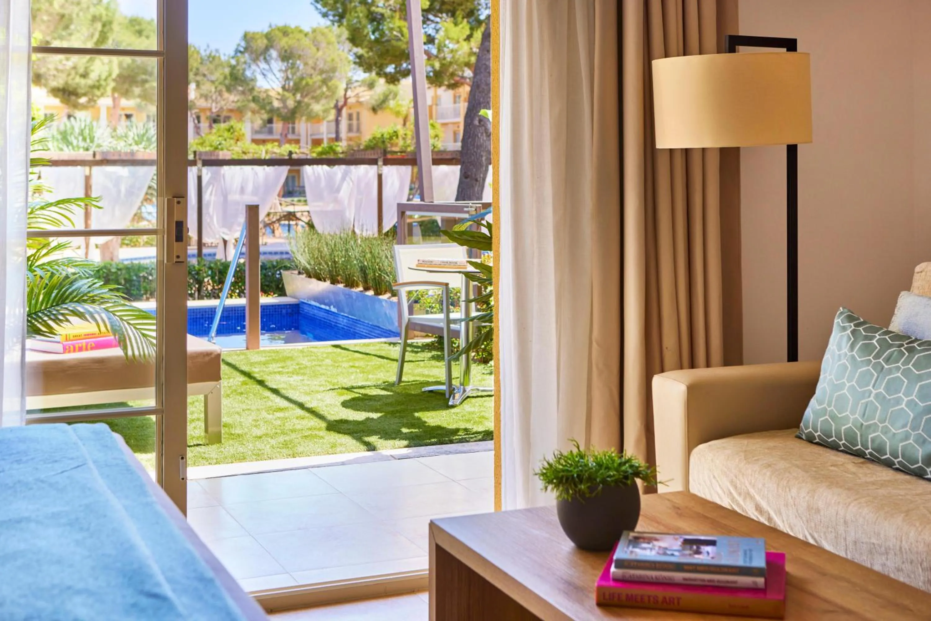 Photo of the whole room in Zafiro Mallorca & Spa