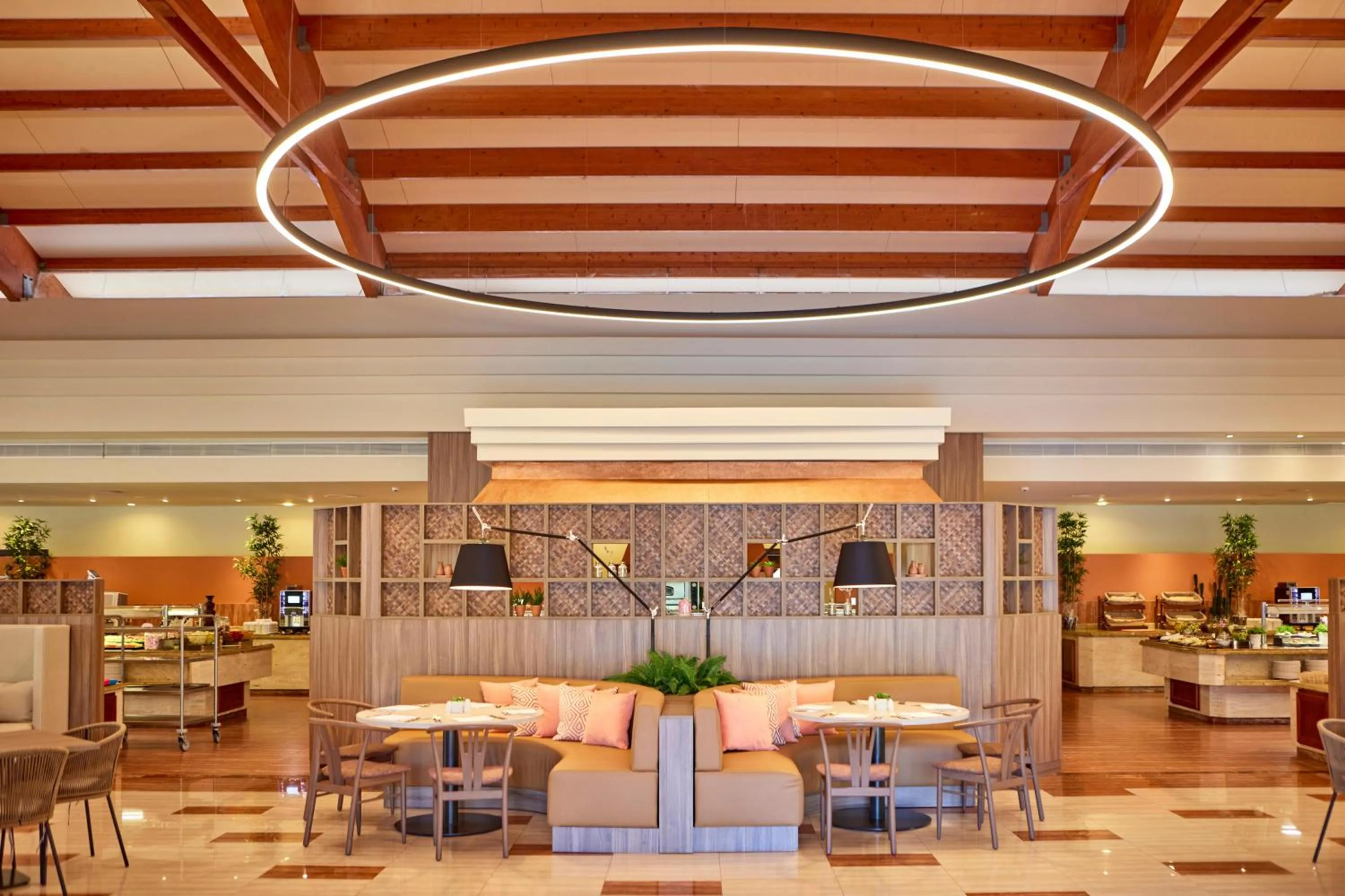 Restaurant/places to eat in Zafiro Mallorca & Spa